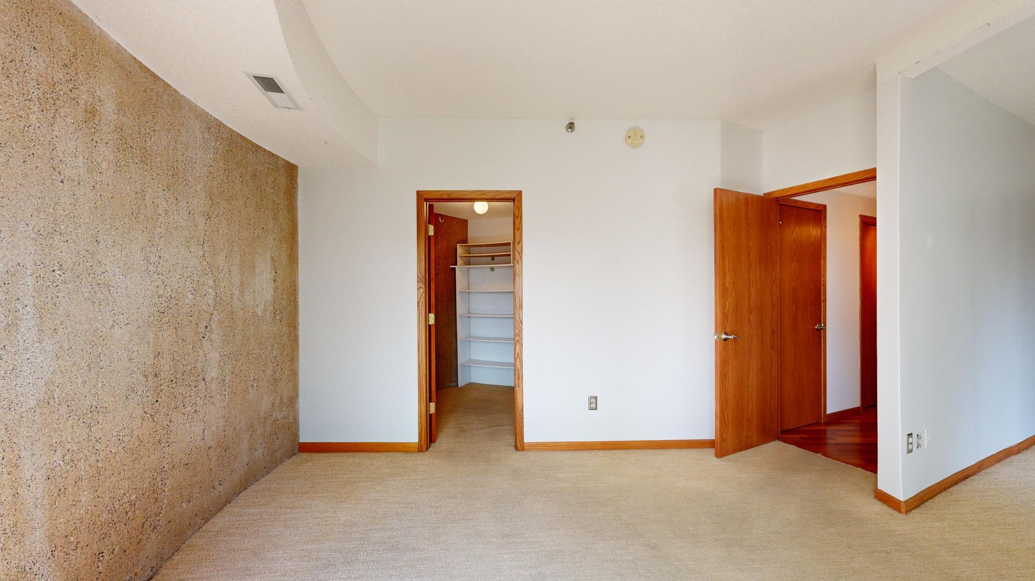 3141 Dean Court Unit: 502