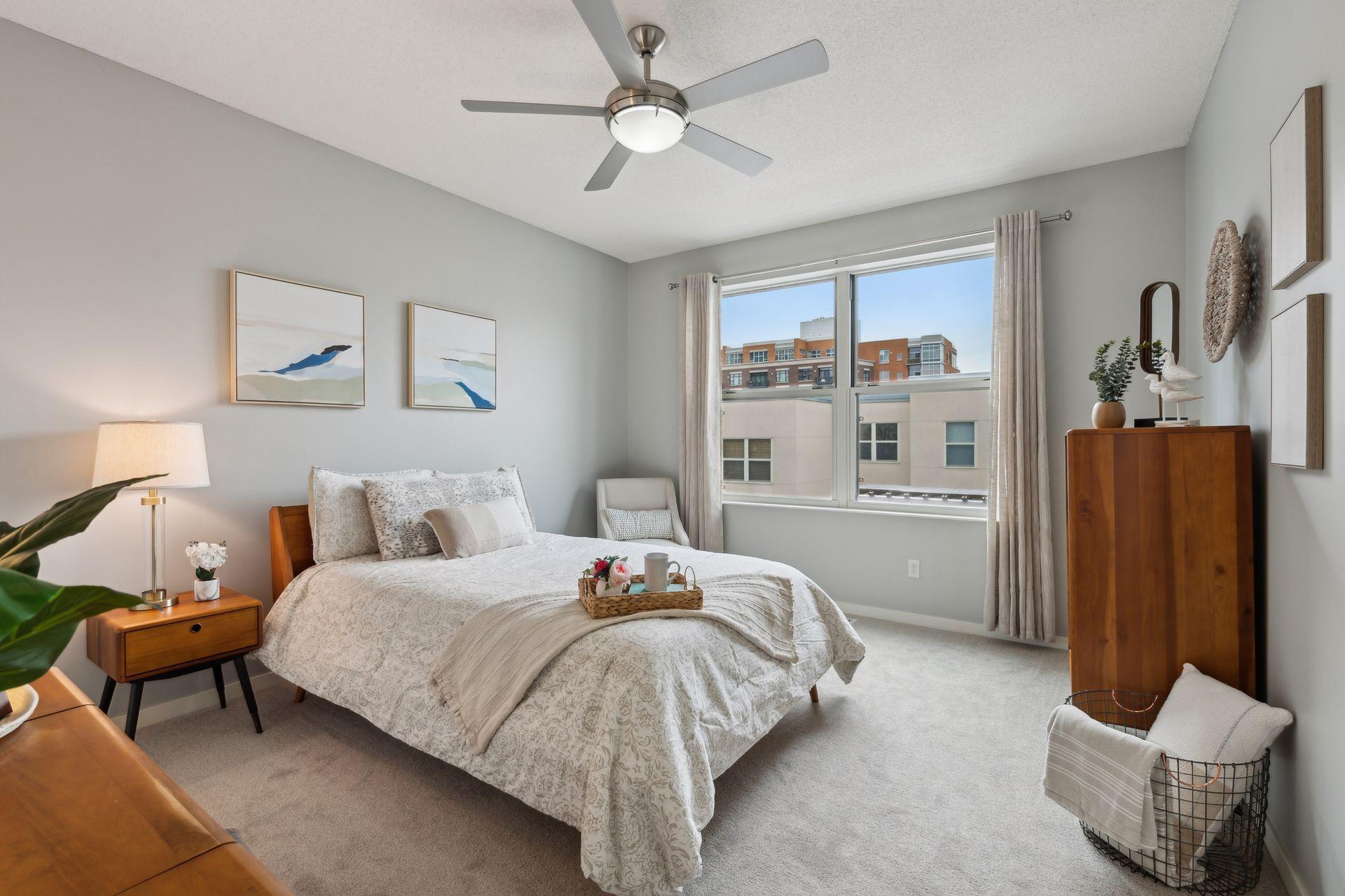 221 1st Avenue NE Unit: 36