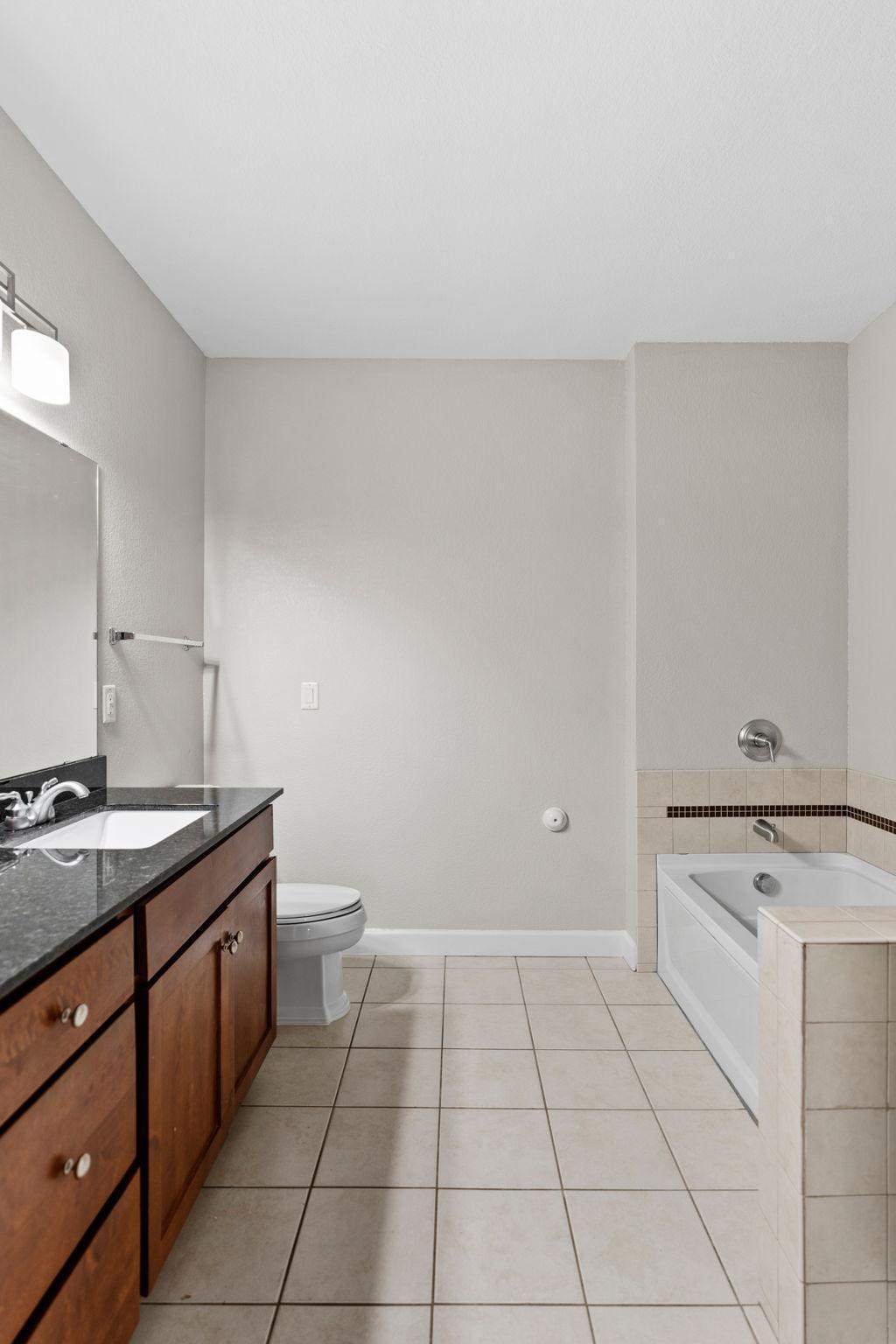 1155 Ford Road Unit: 404