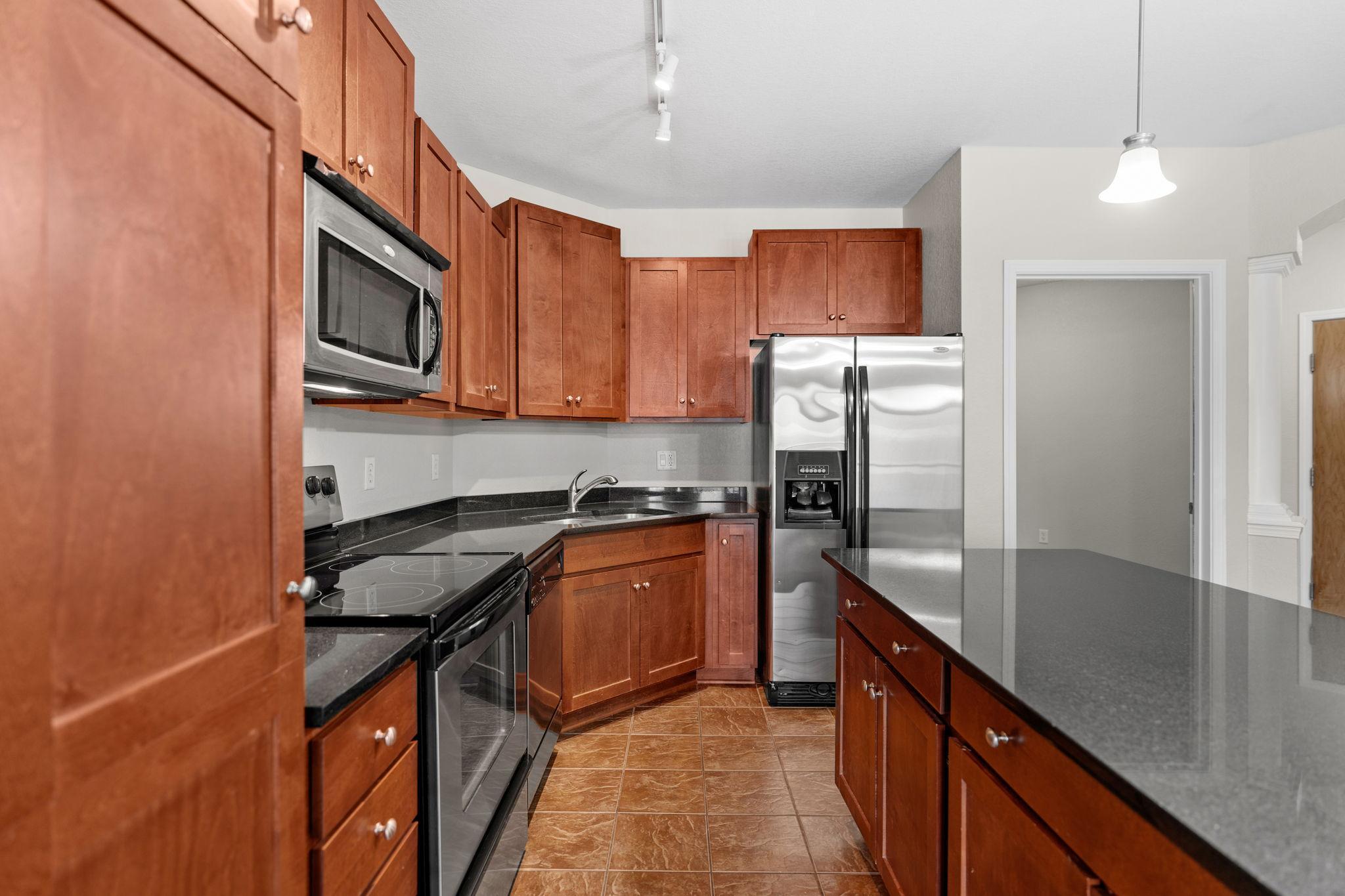 1155 Ford Road Unit: 404