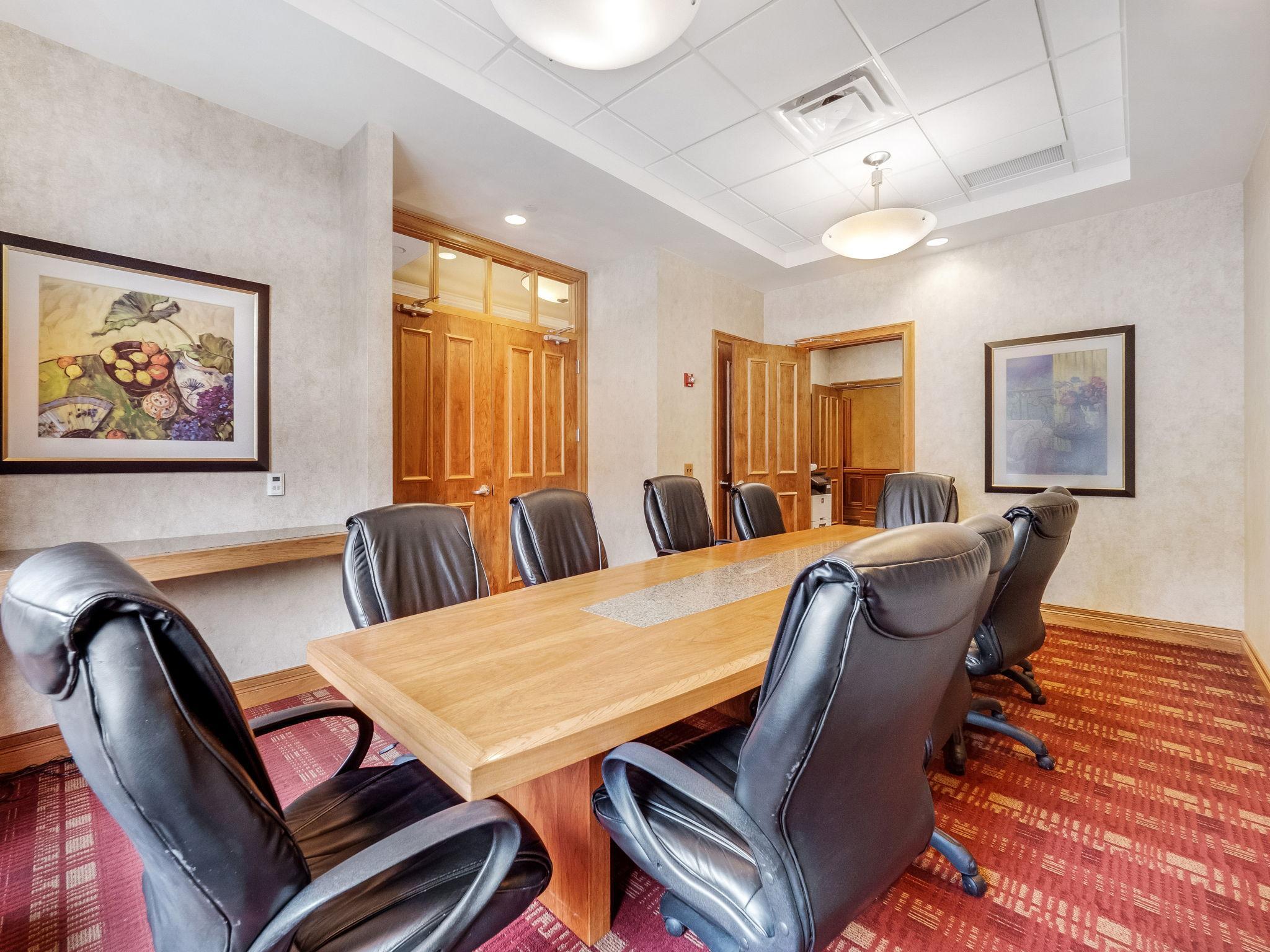 500 E Grant Street Unit: 1702