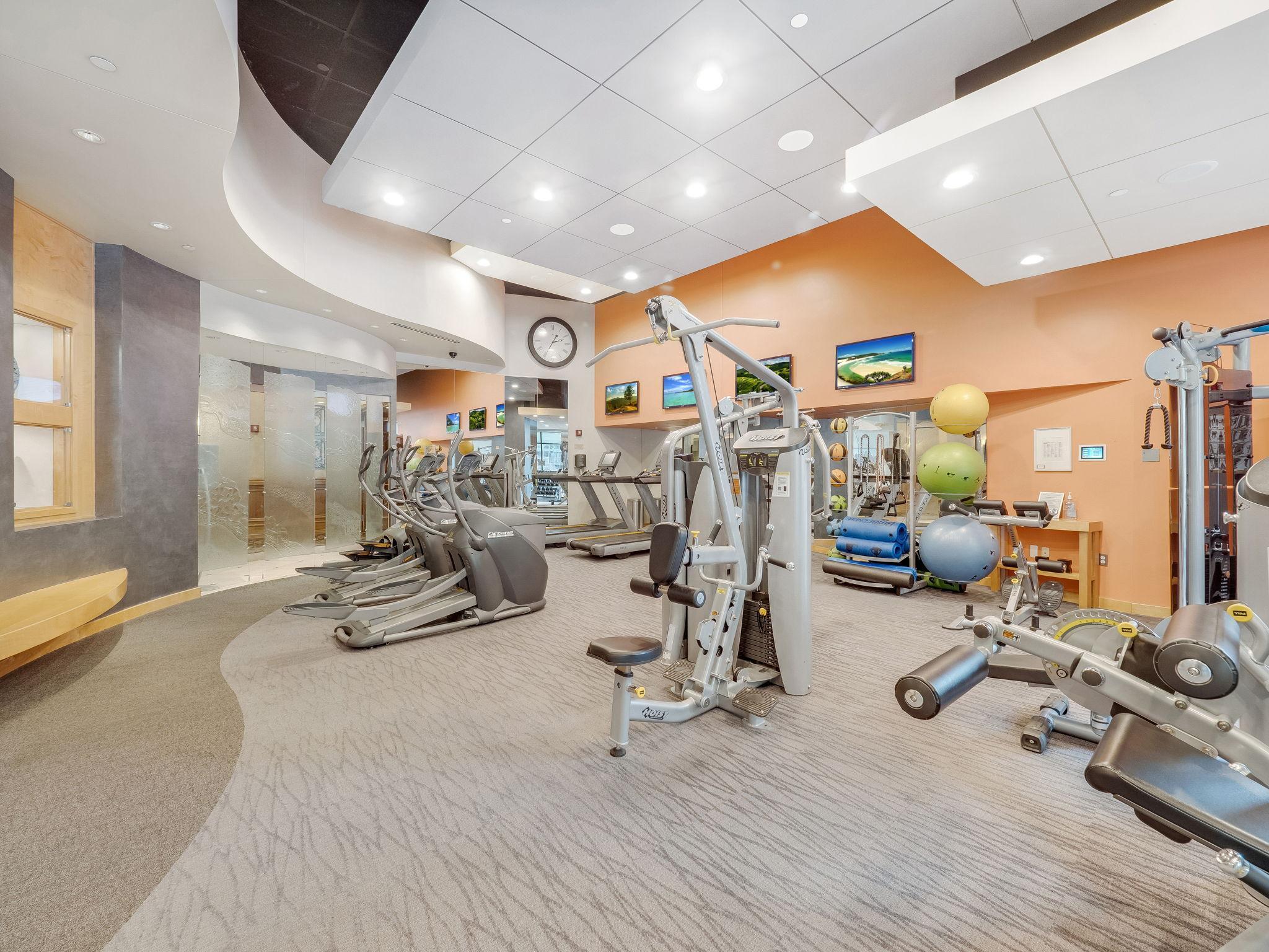 500 E Grant Street Unit: 1702