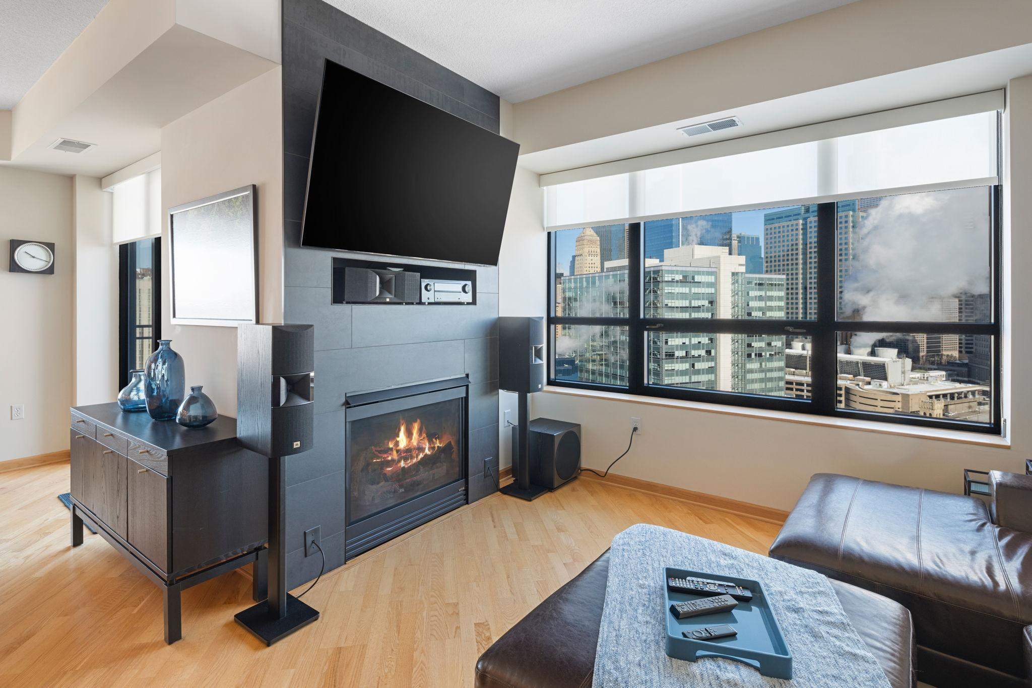 500 E Grant Street Unit: 1702