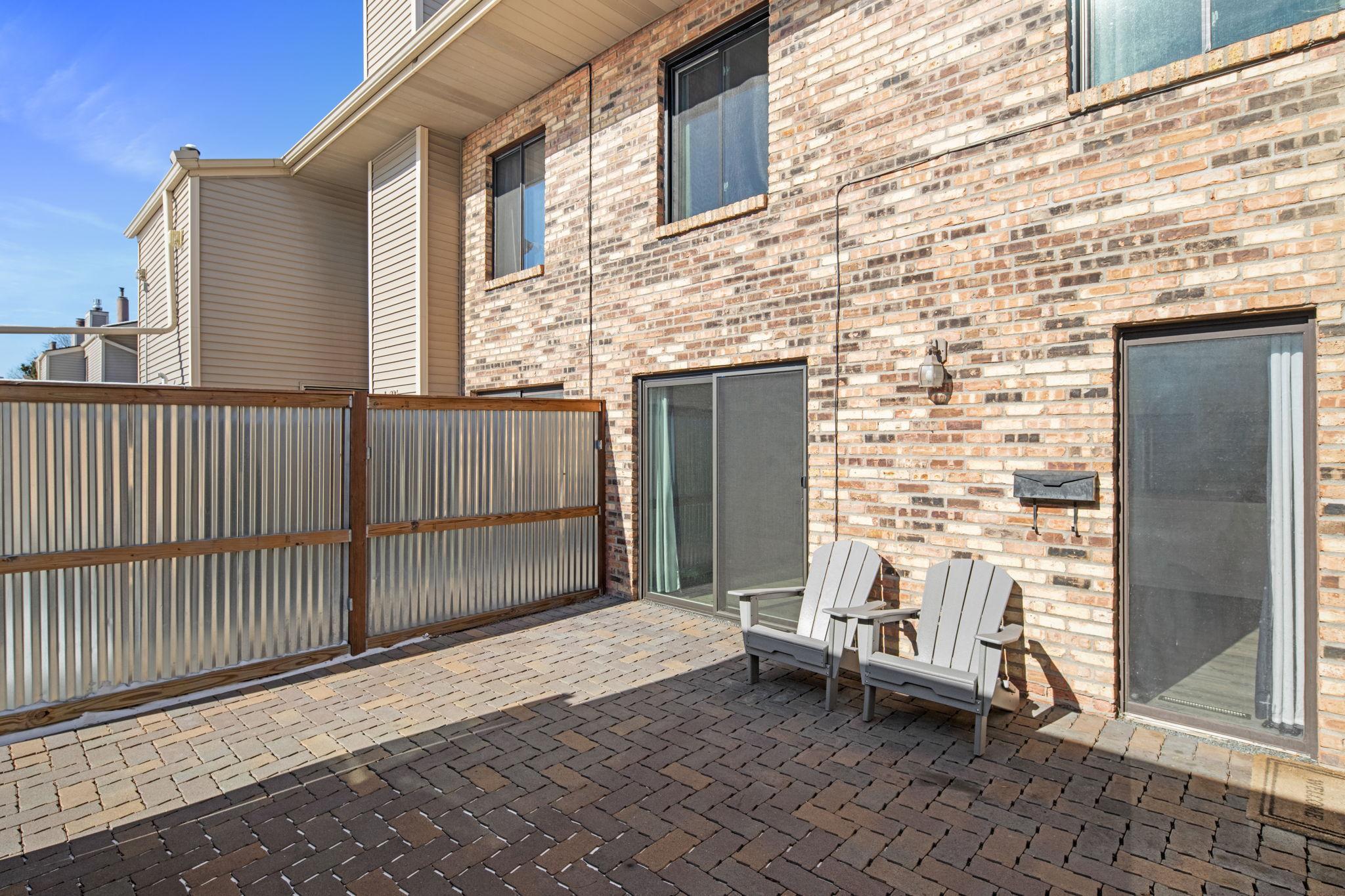 4621 Cedar Lake Road S