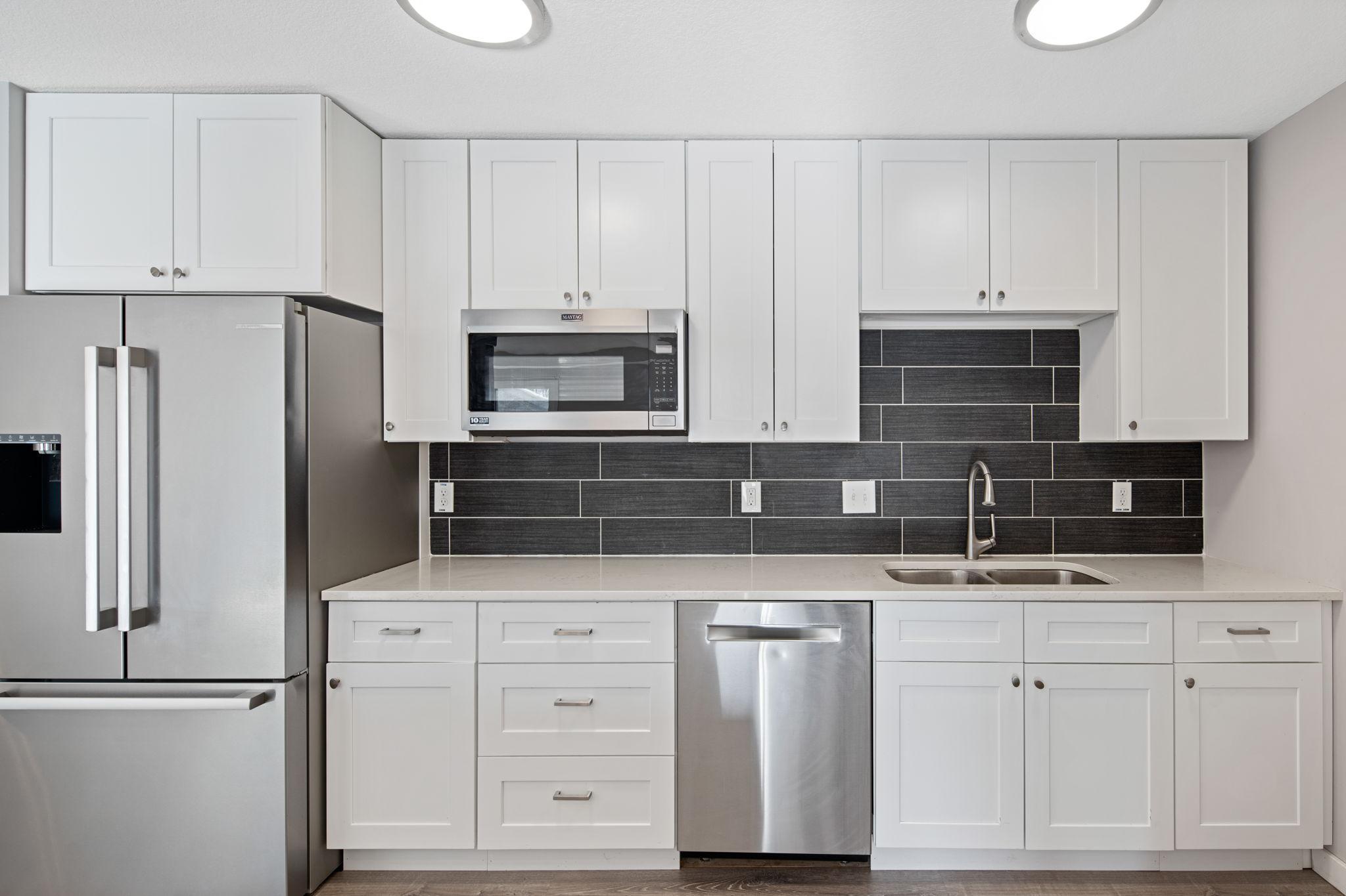 4621 Cedar Lake Road S