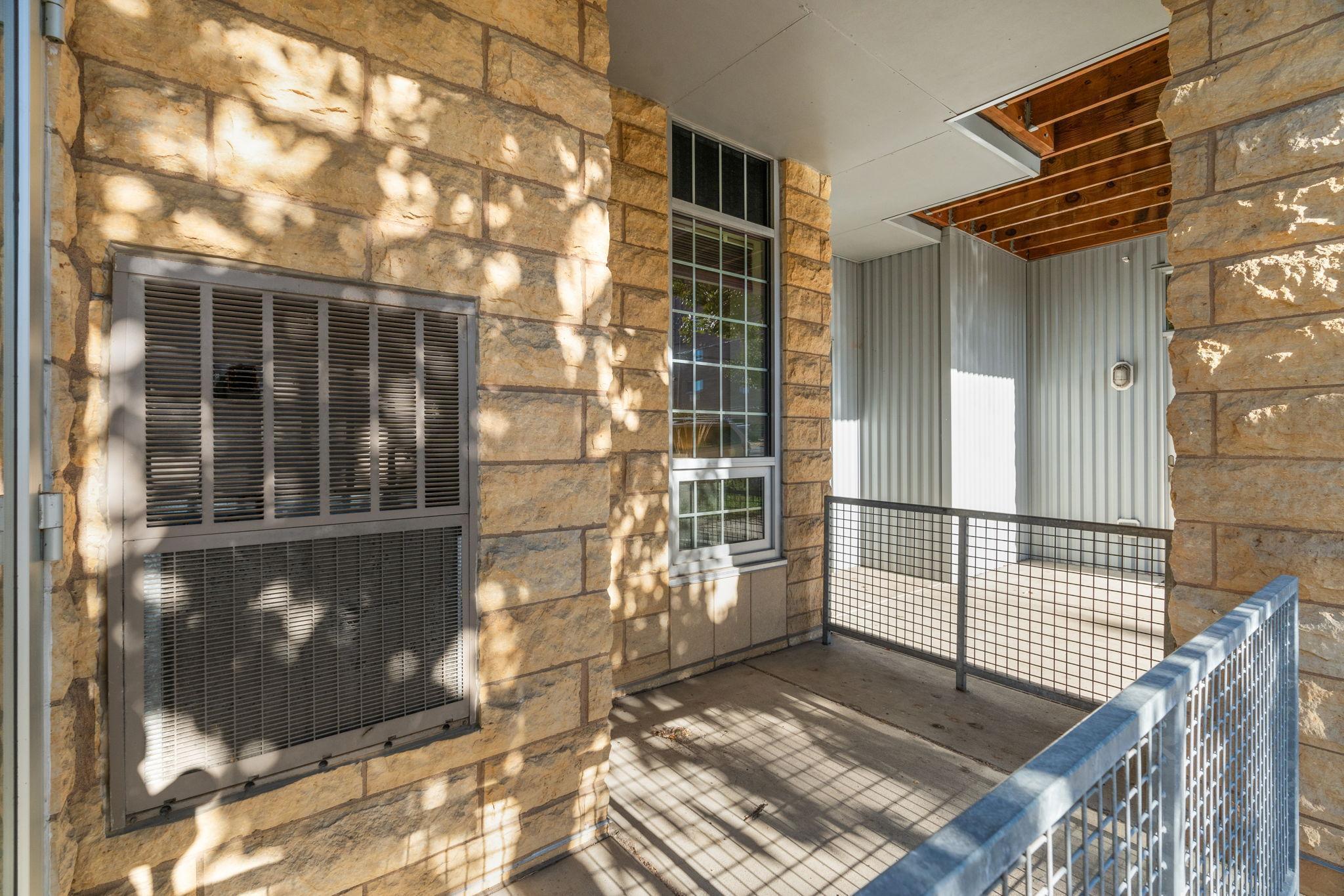 521 2nd Street SE Unit: 110