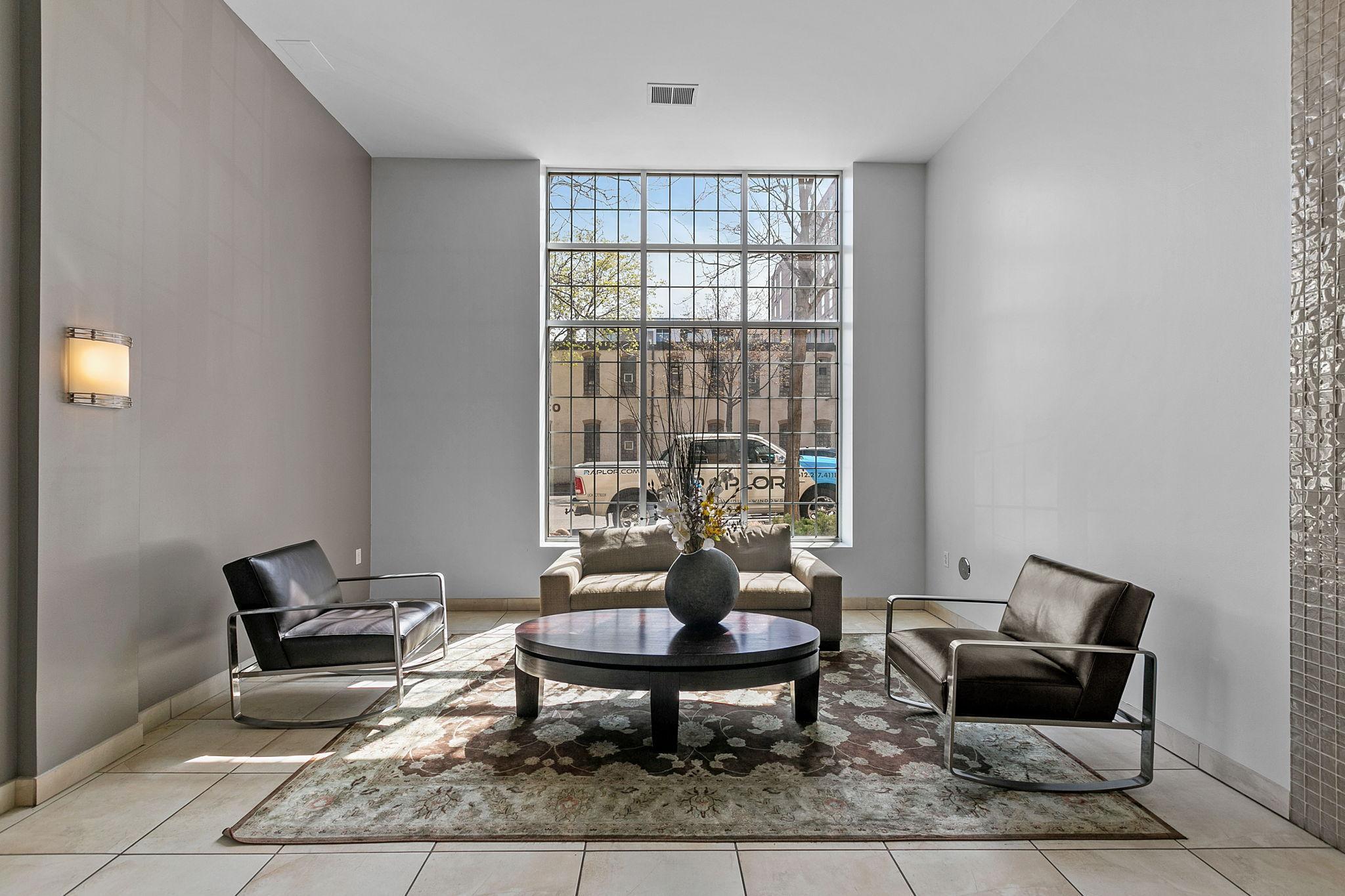 521 2nd Street SE Unit: 110