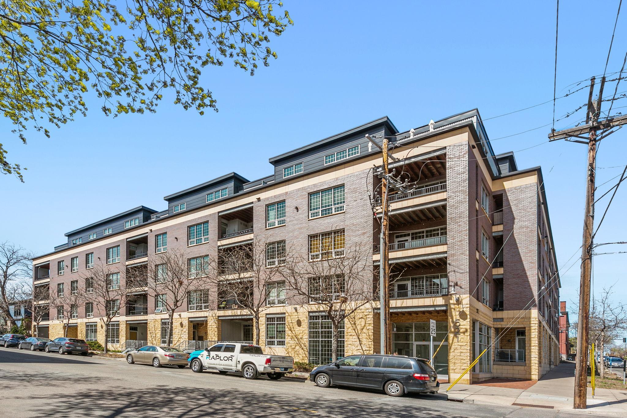 521 2nd Street SE Unit: 110