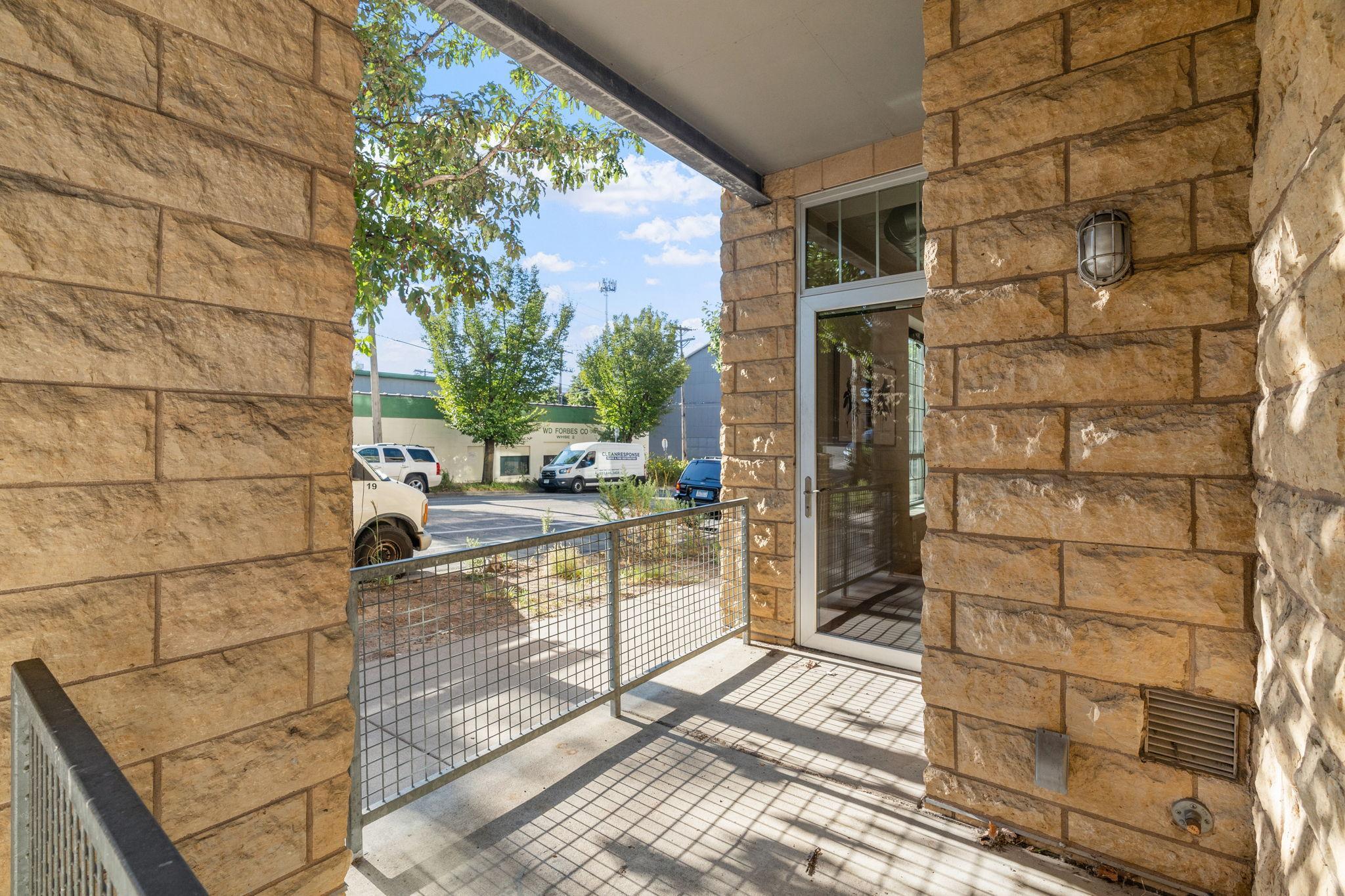 521 2nd Street SE Unit: 110