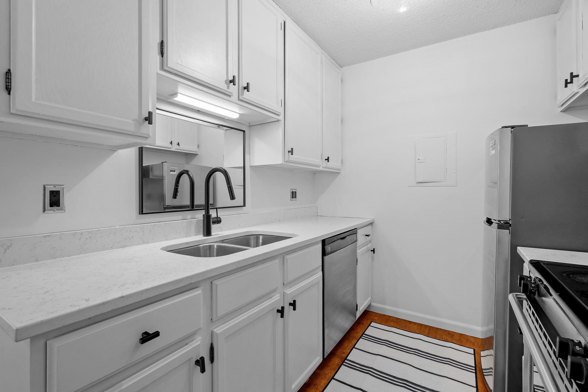 433 S 7th Street Unit: 1703