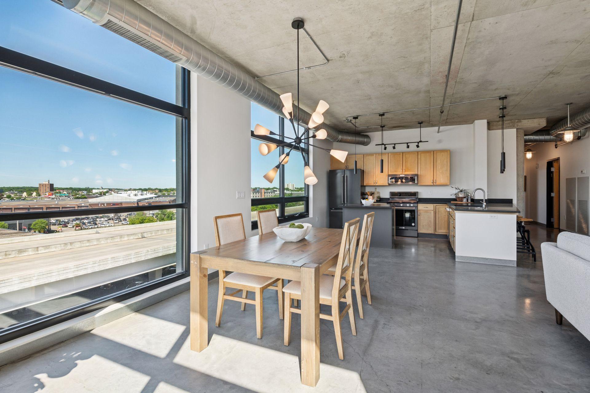 720 N 4th Street Unit: 502