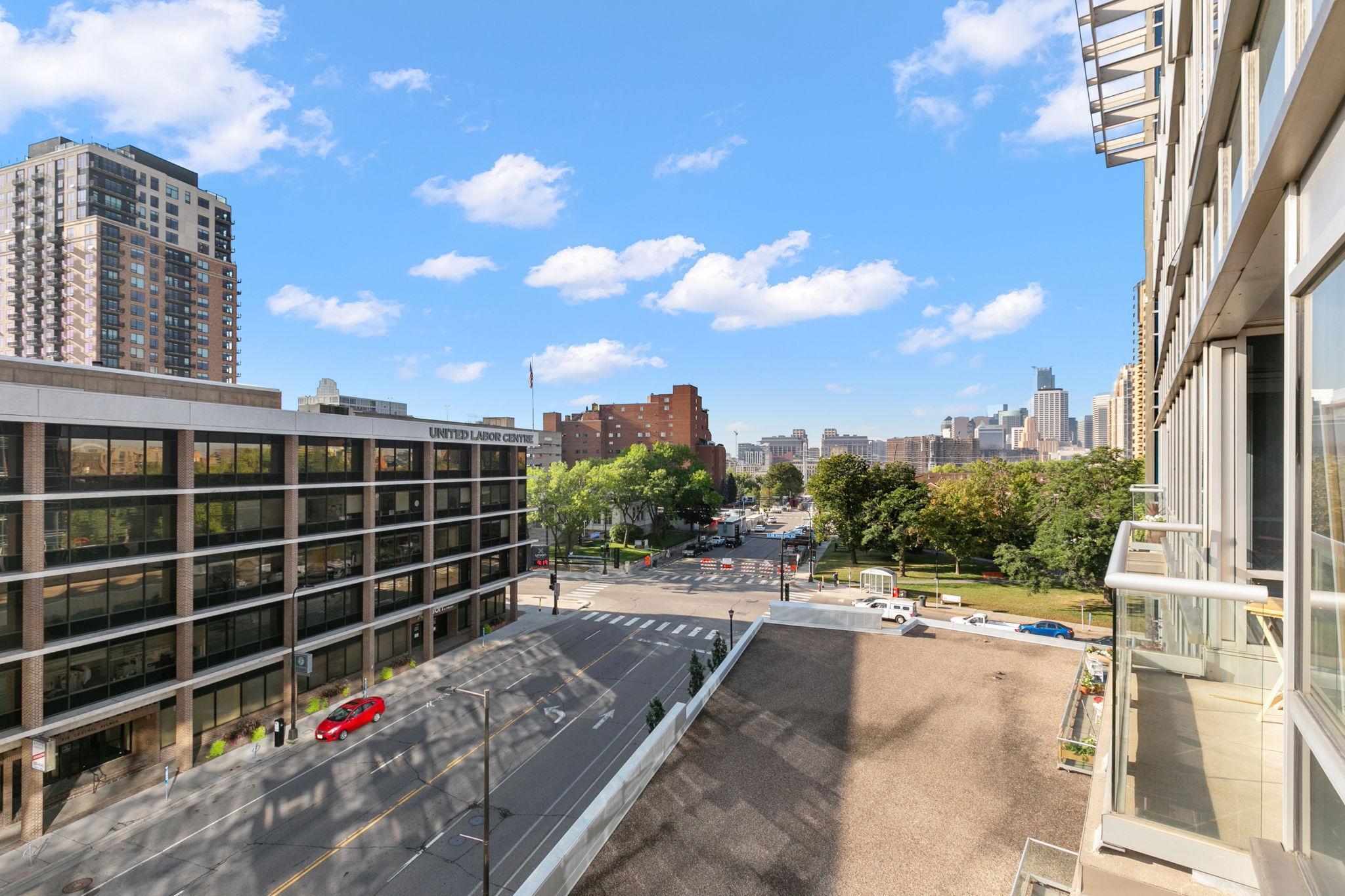 45 University Avenue SE Unit: 512