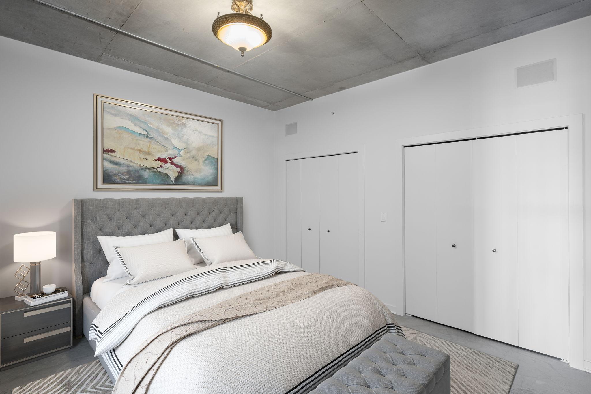 212 N 1st Street Unit: 207