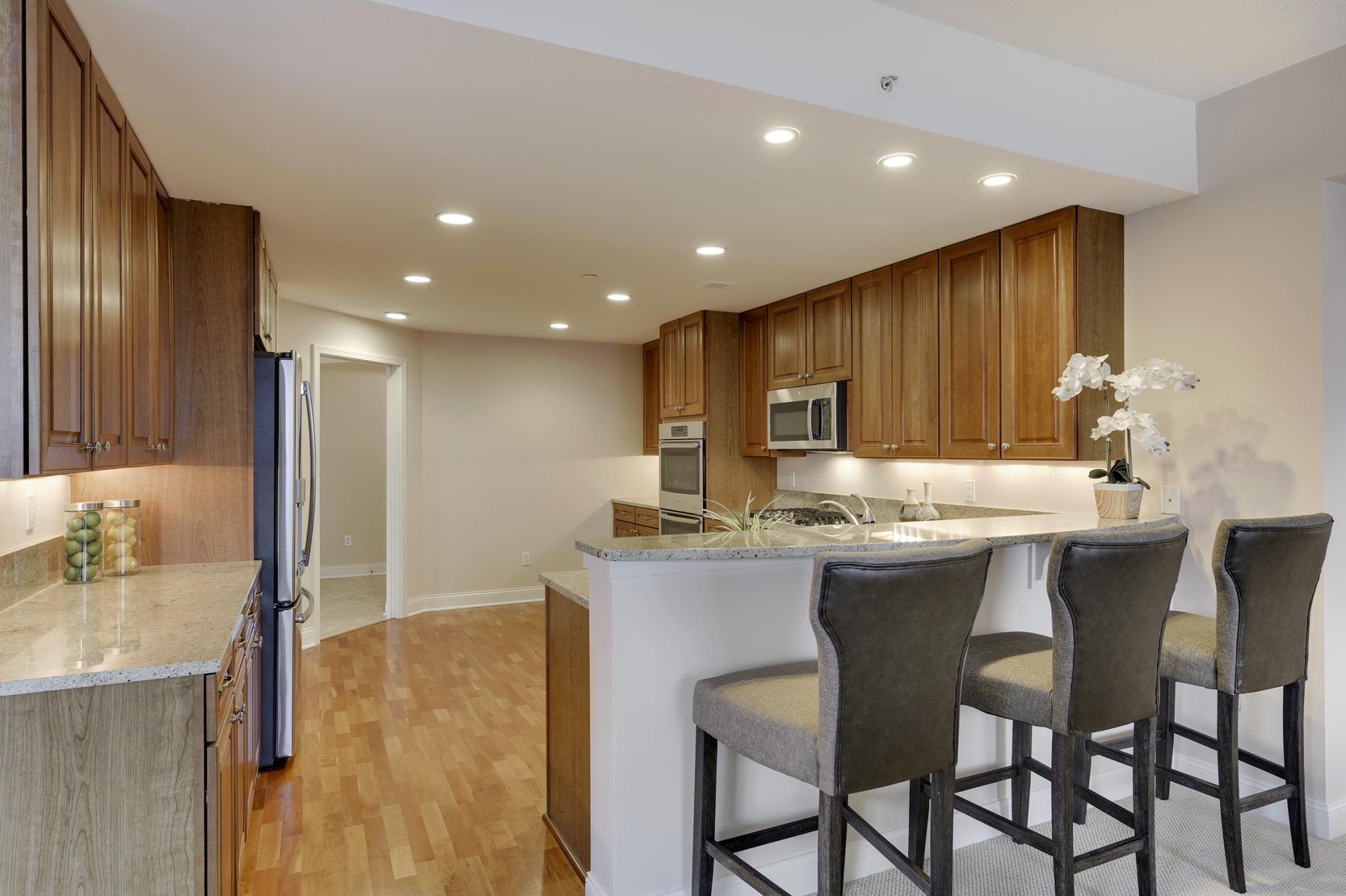 100 3rd Avenue S Unit: 1802