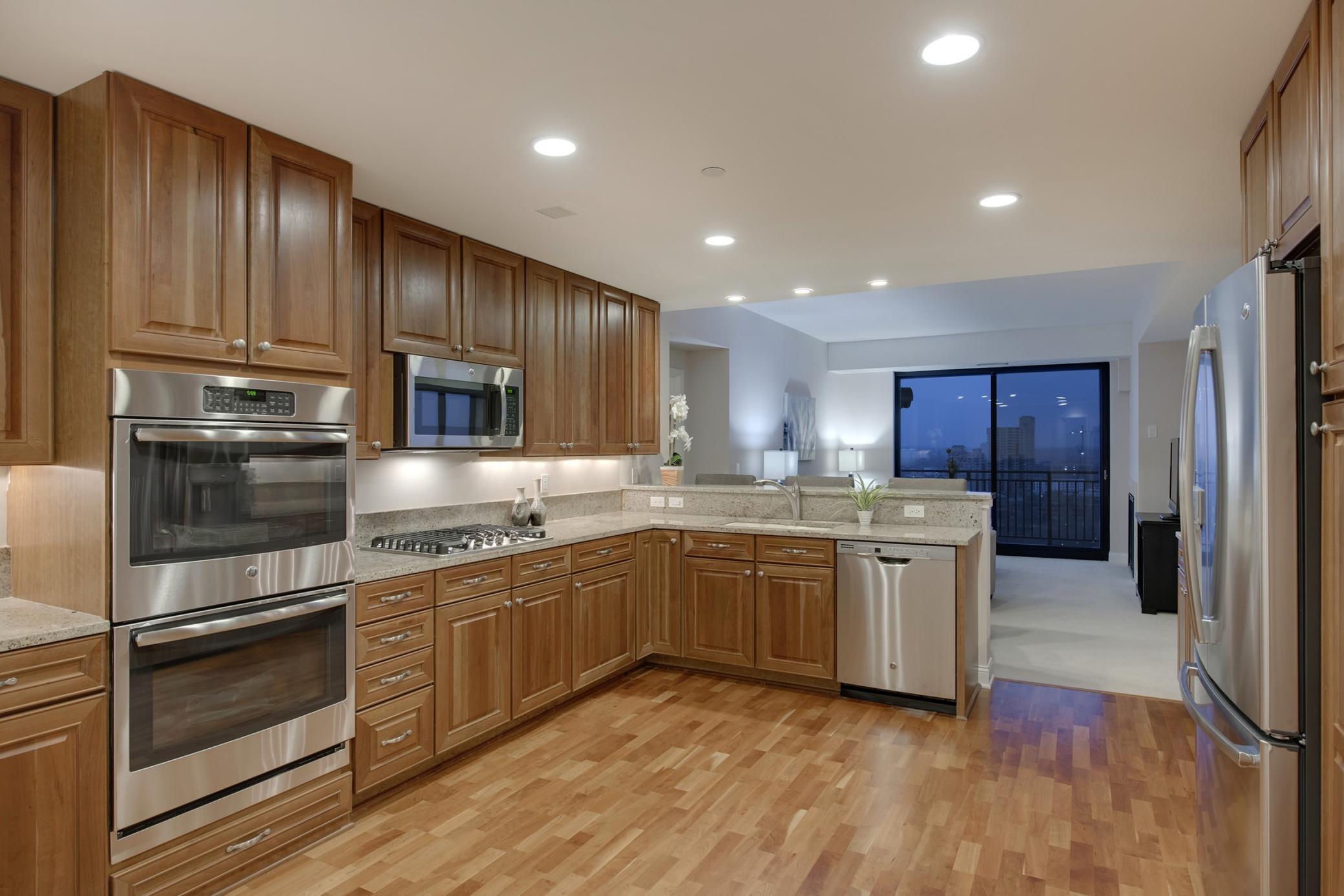 100 3rd Avenue S Unit: 1802