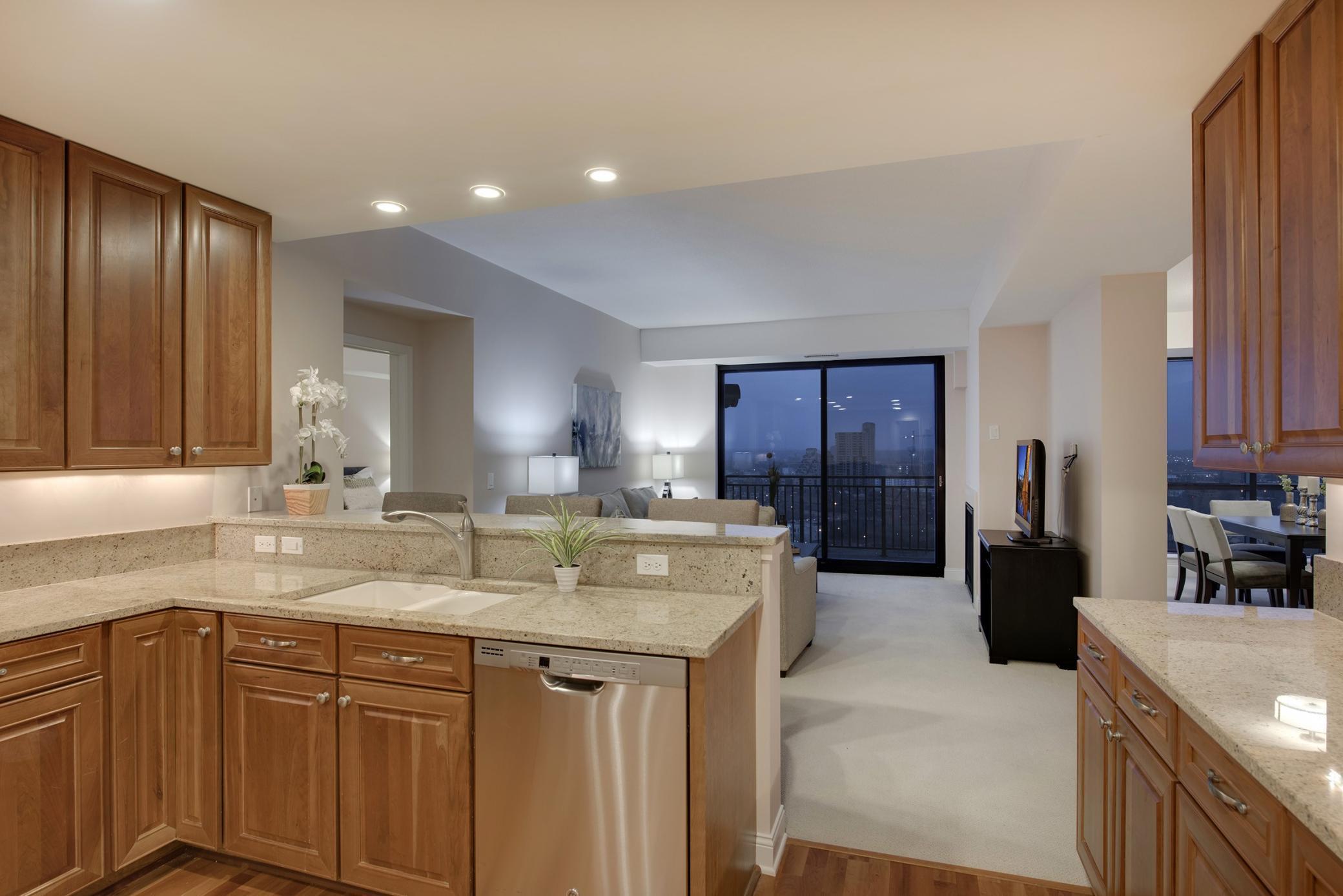 100 3rd Avenue S Unit: 1802