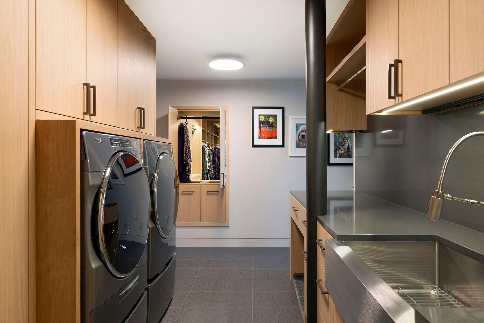 150 Portland Avenue Unit: 701