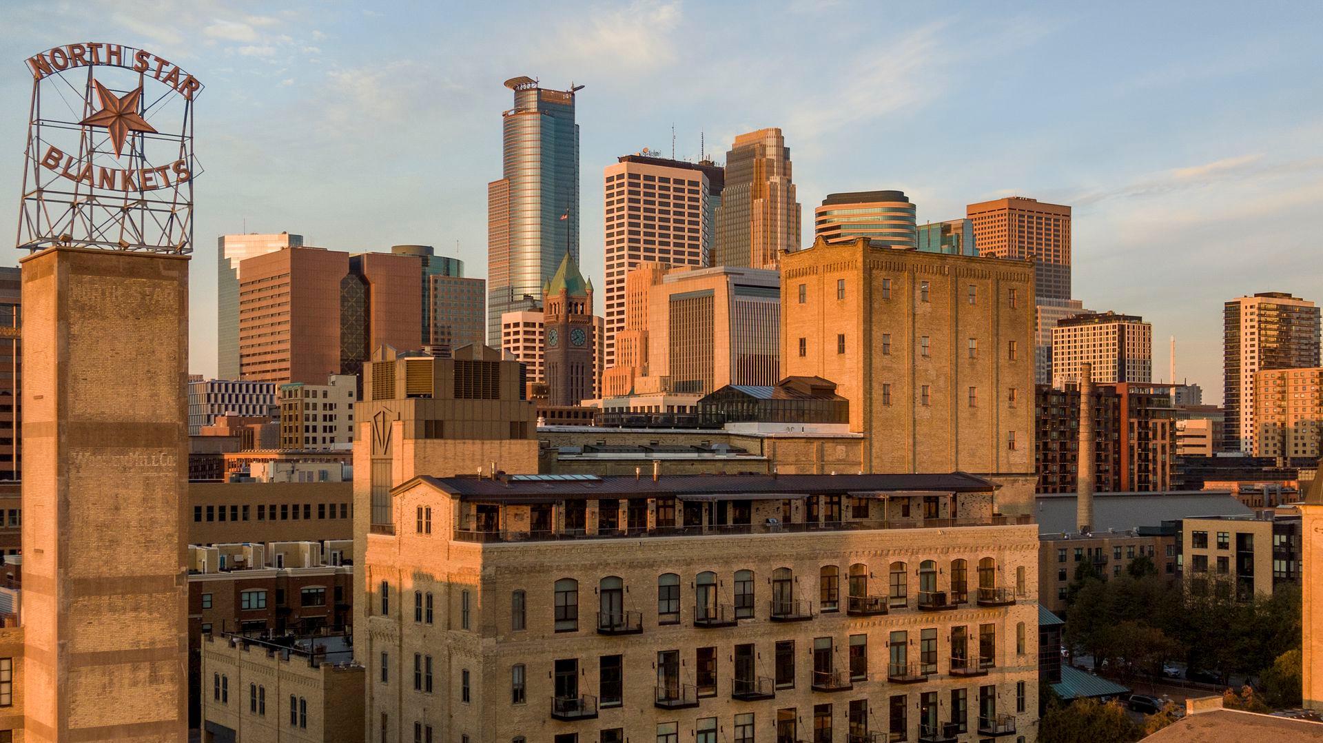 150 Portland Avenue Unit: 701