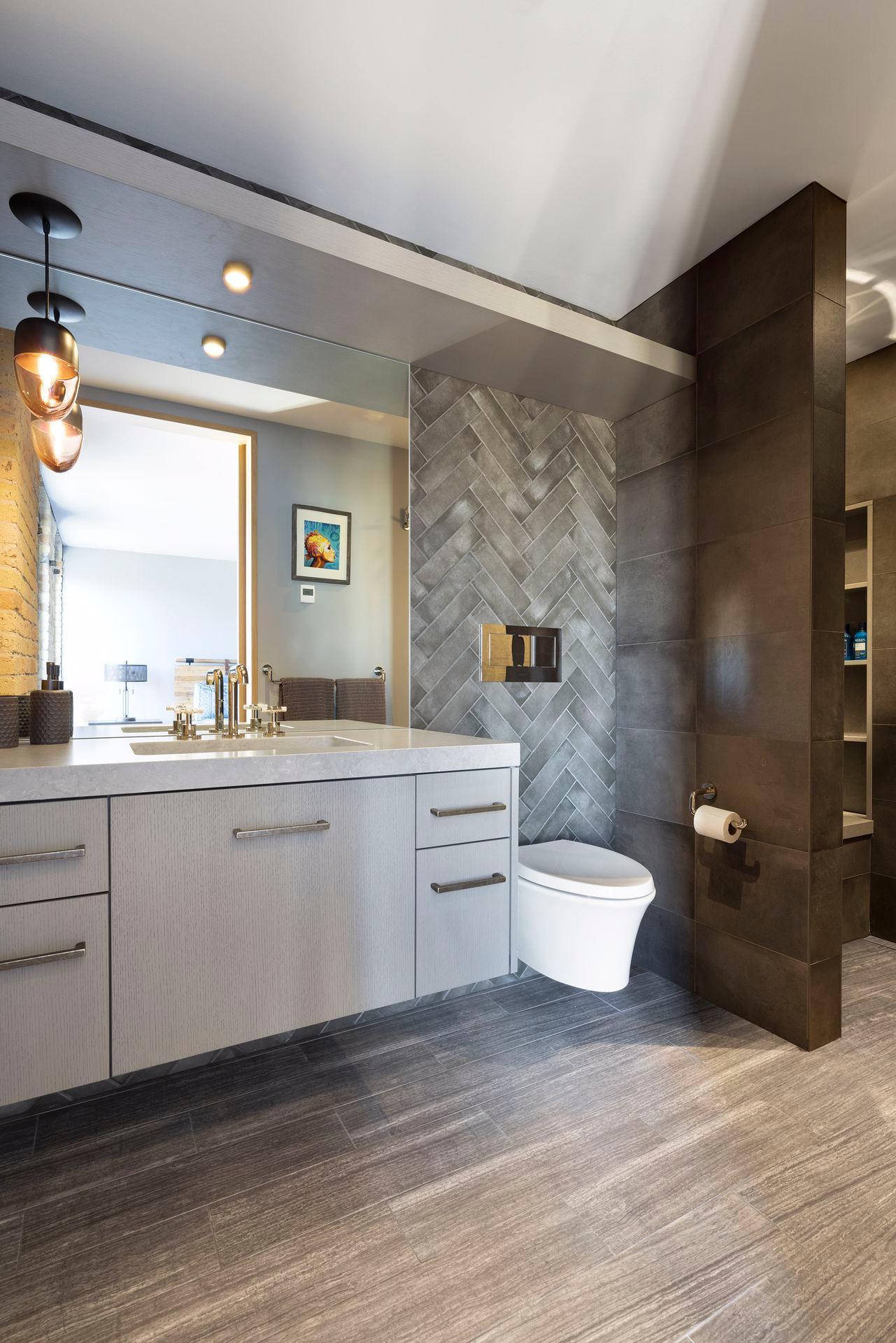 150 Portland Avenue Unit: 701