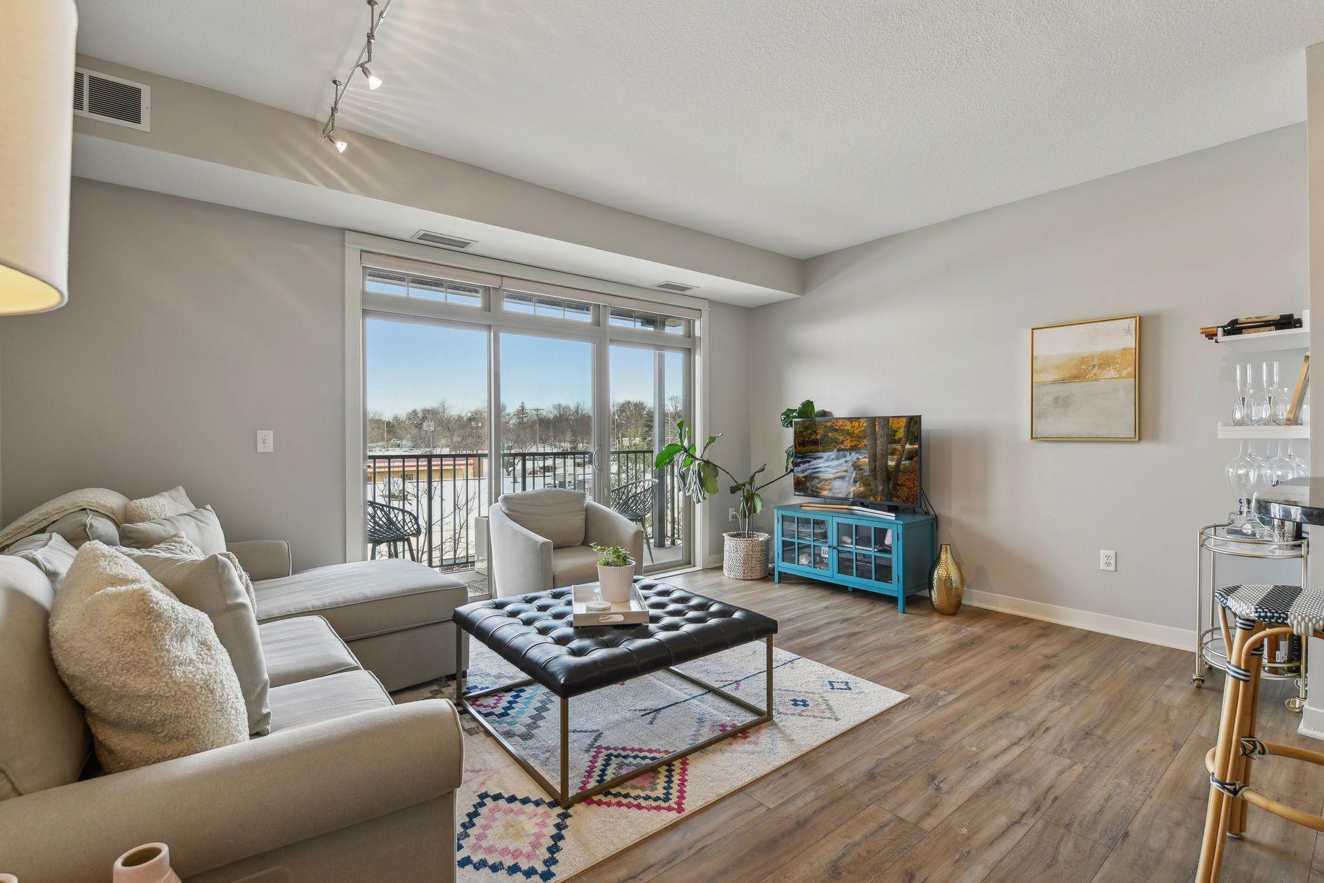 3251 Louisiana Avenue S Unit: 309