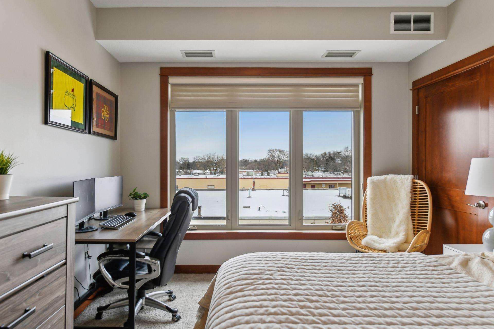 3251 Louisiana Avenue S Unit: 309