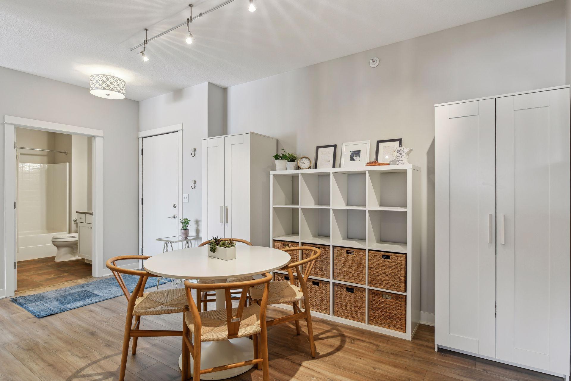 3251 Louisiana Avenue S Unit: 309