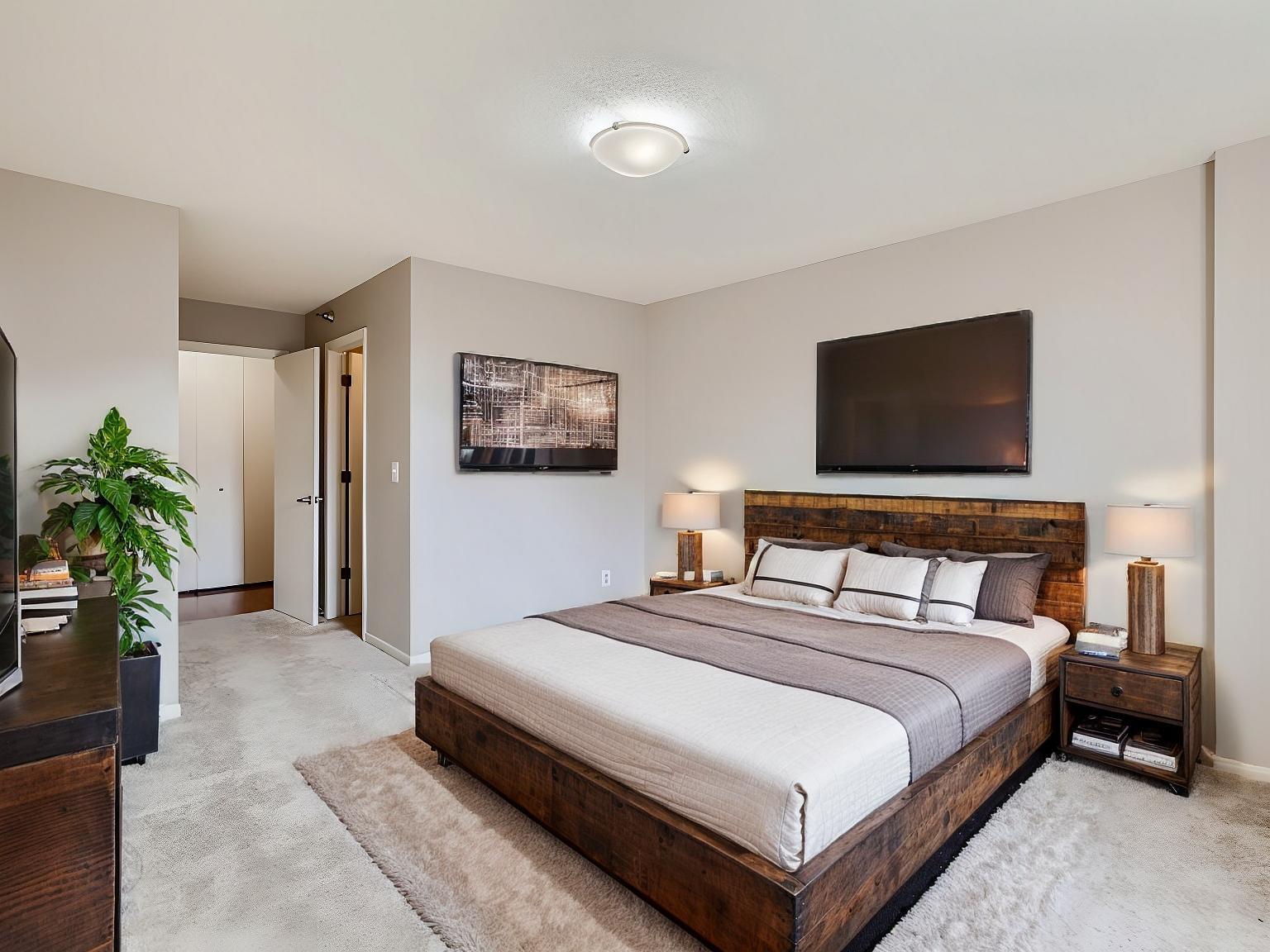 401 S 1st Street Unit: 708