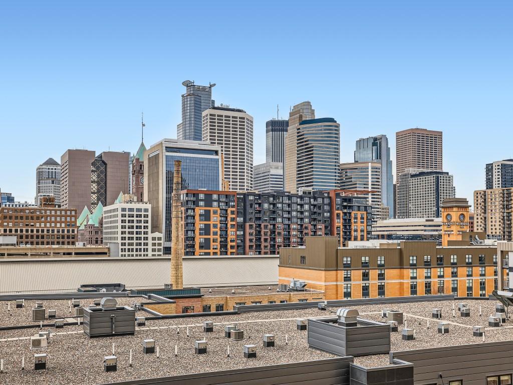 401 S 1st Street Unit: 708