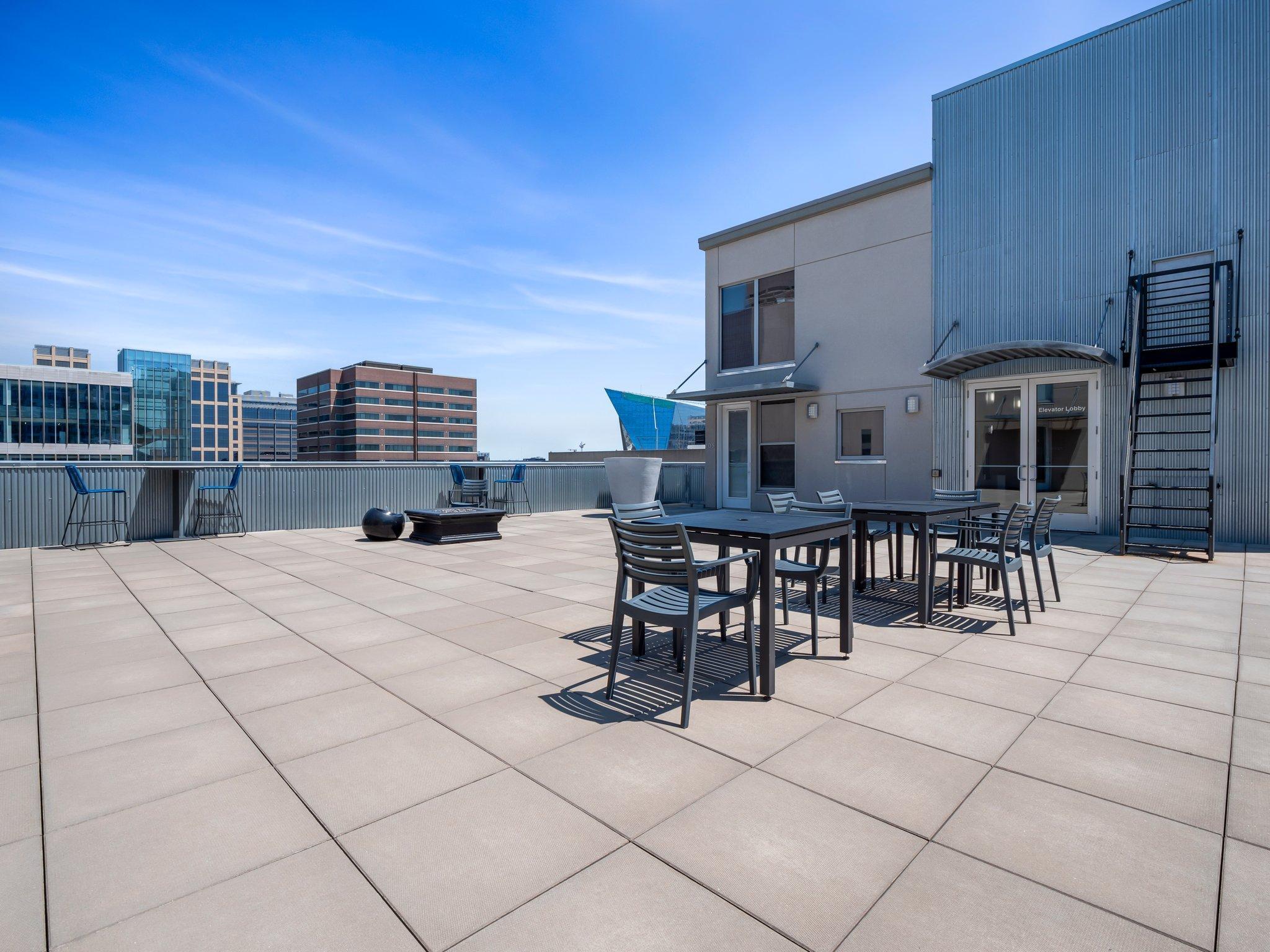 521 S 7th Street Unit: 320