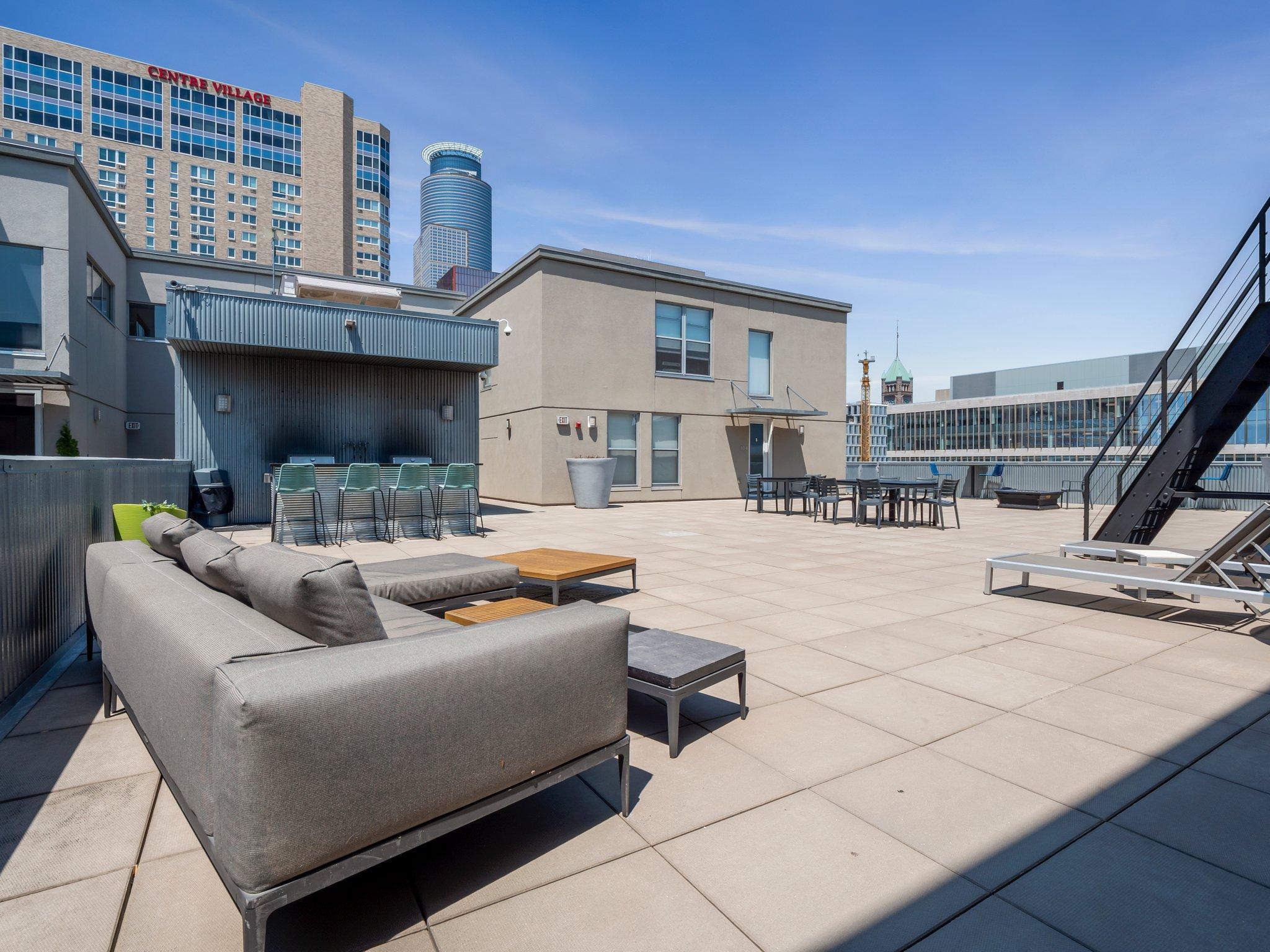 521 S 7th Street Unit: 320