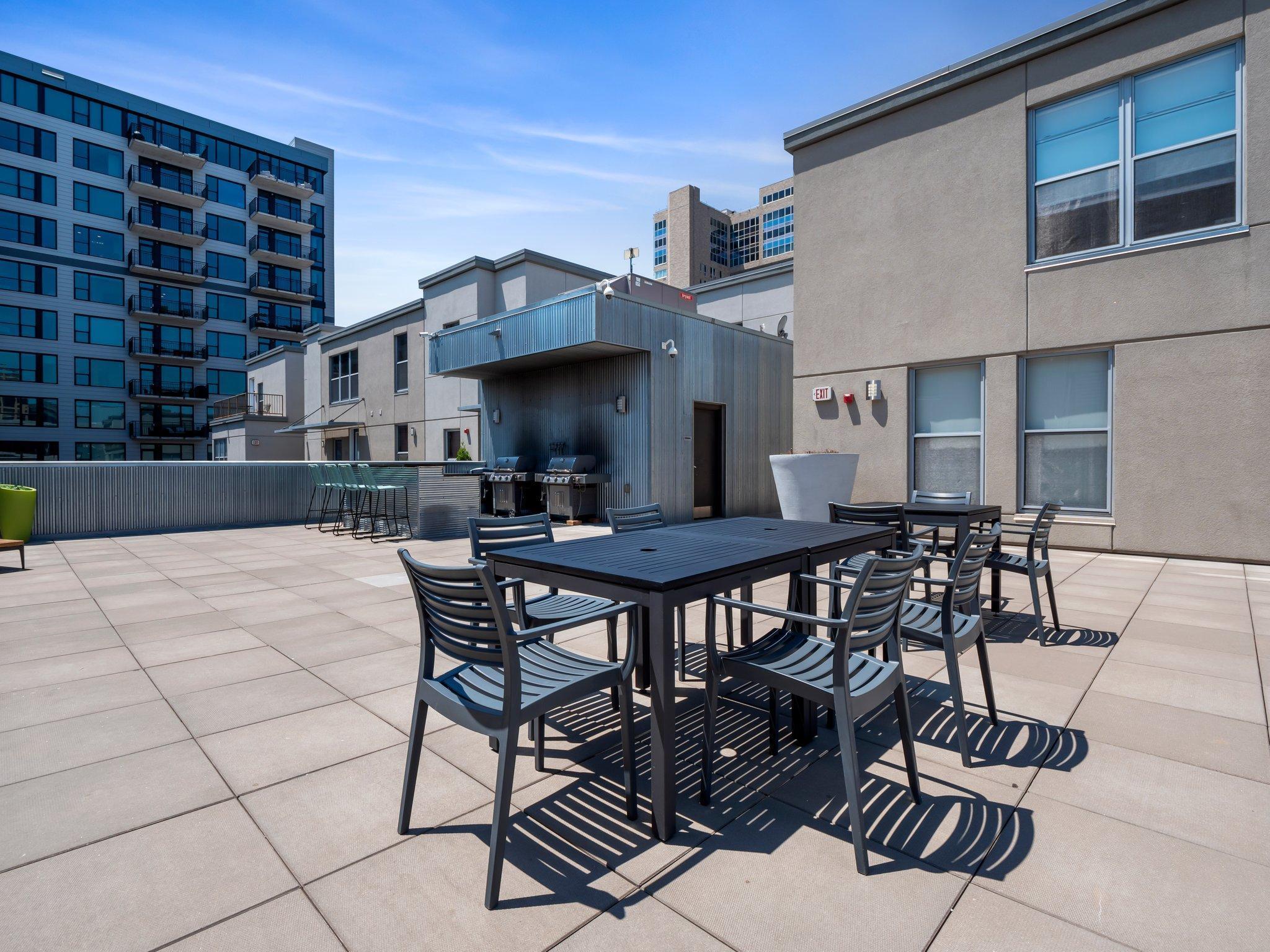 521 S 7th Street Unit: 320