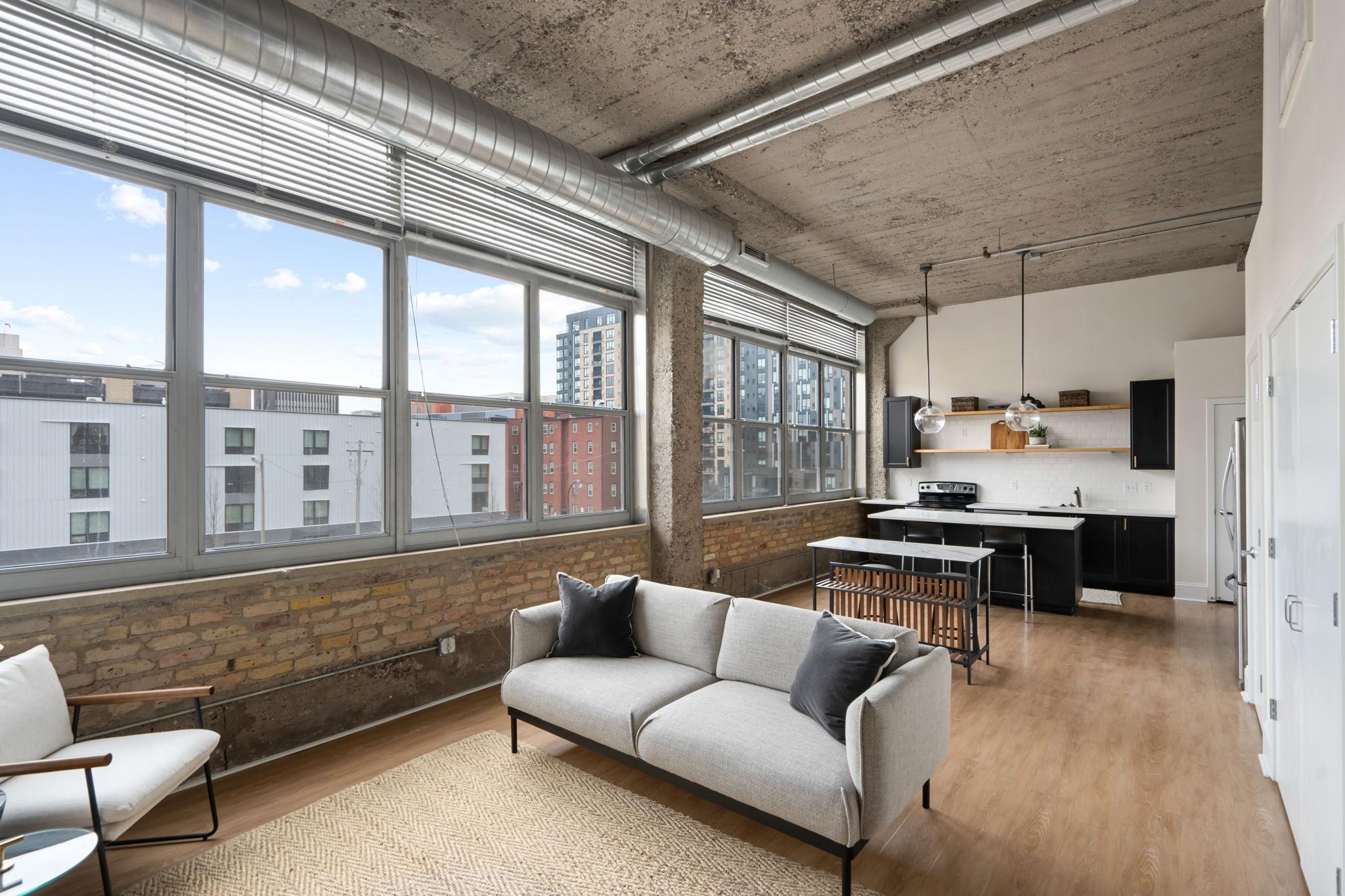 521 S 7th Street Unit: 320