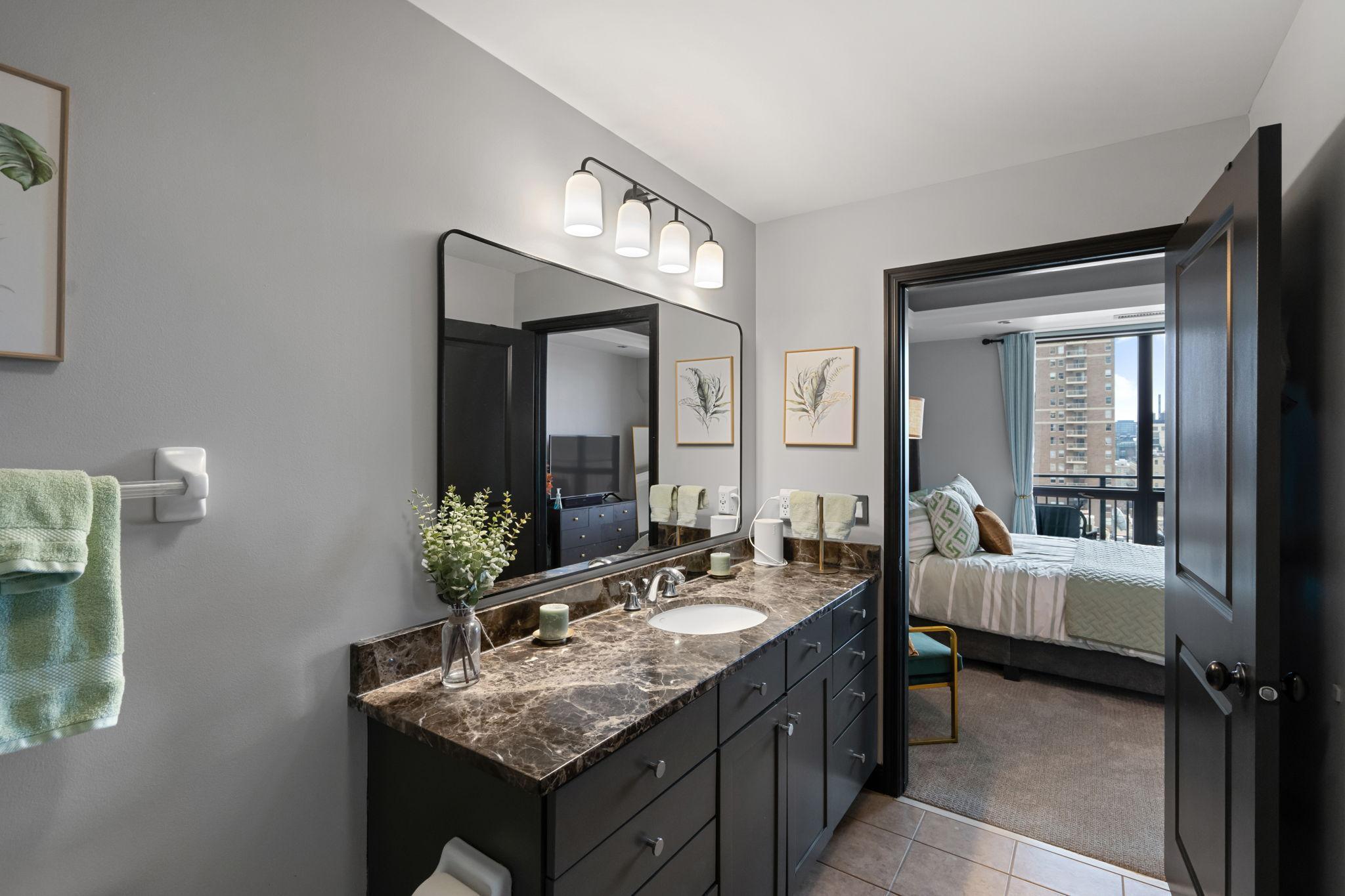 100 3rd Avenue S Unit: 808