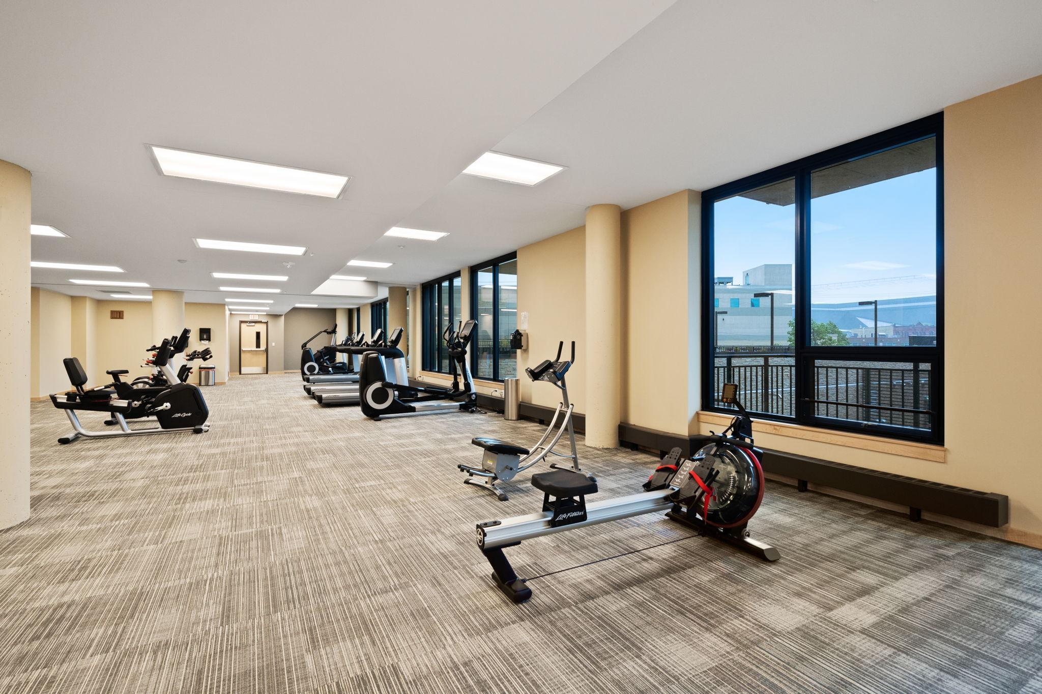 1240 S 2nd Street Unit: 906