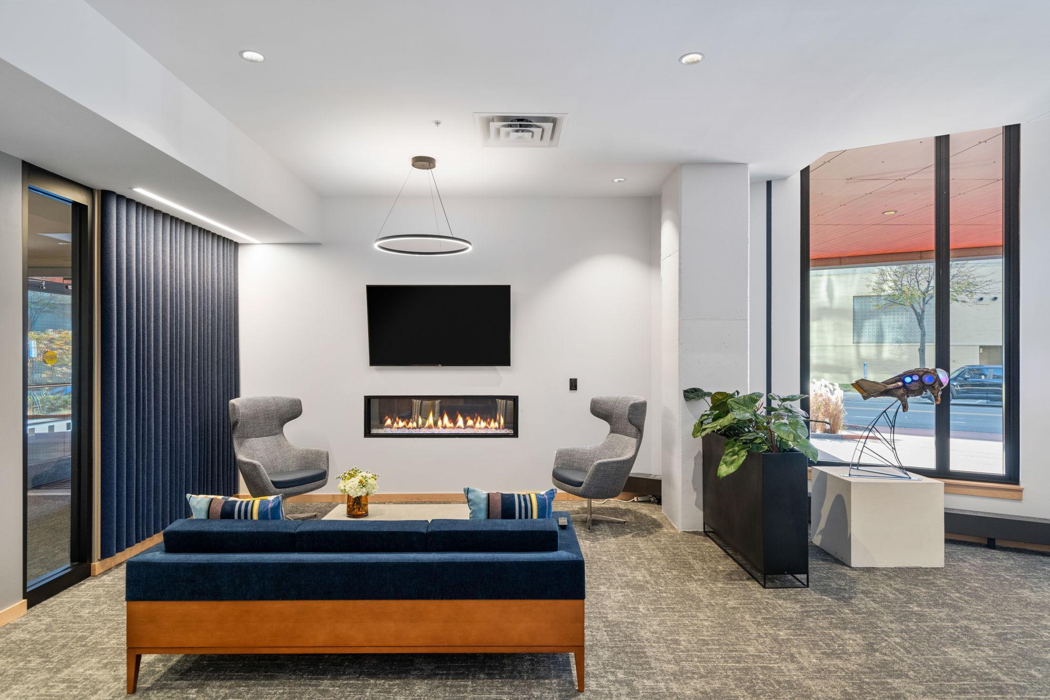 1240 S 2nd Street Unit: 906