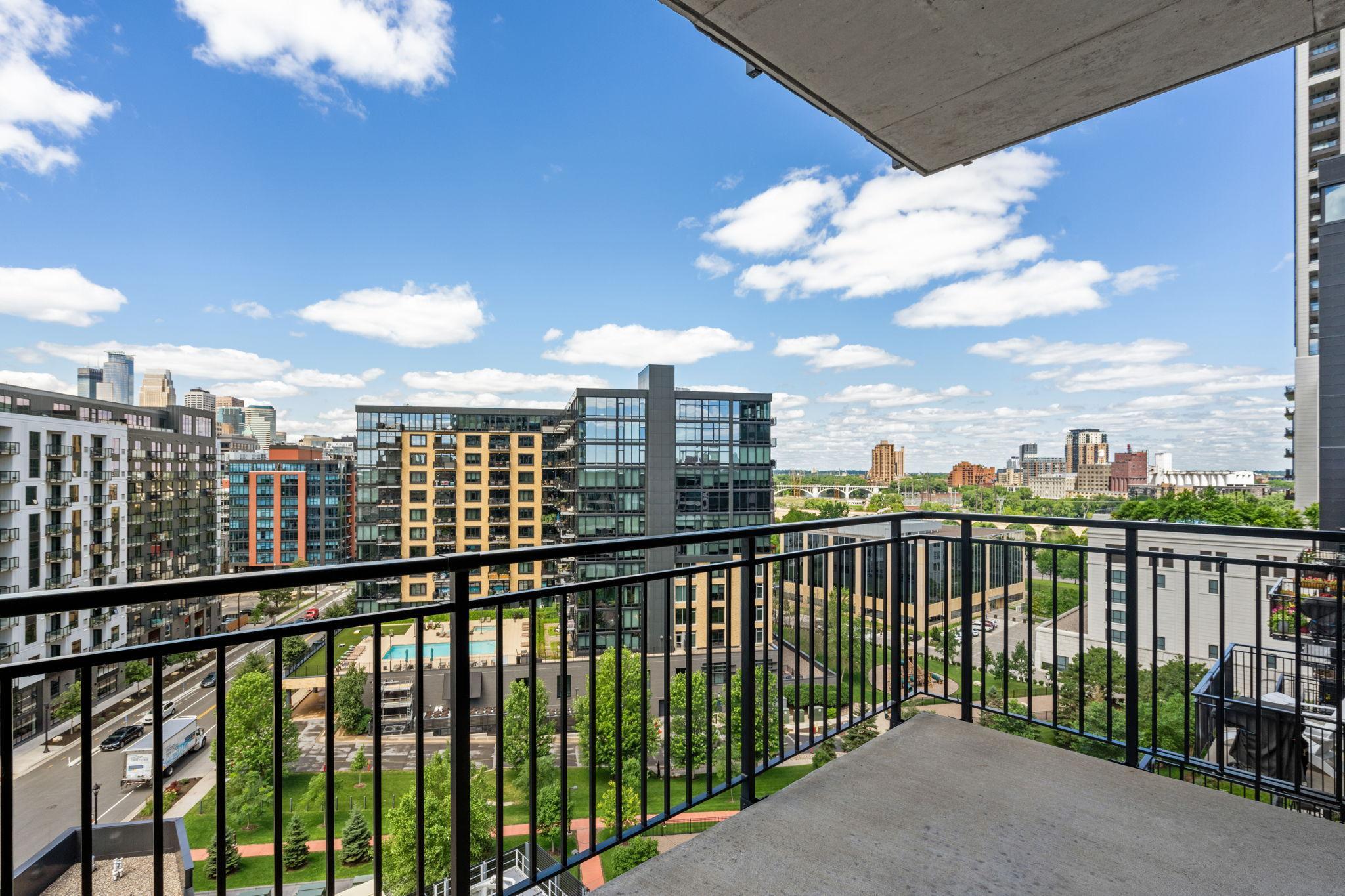 1240 S 2nd Street Unit: 906