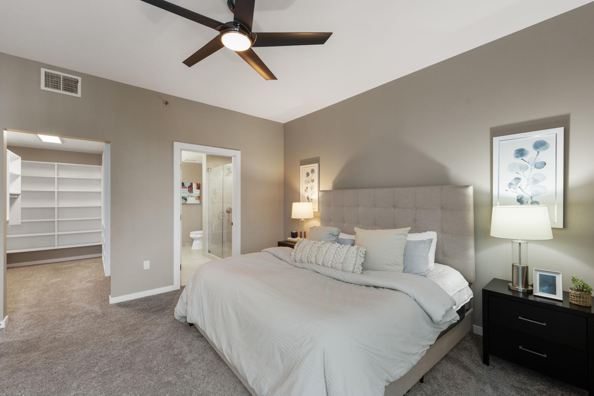 1240 S 2nd Street Unit: 906