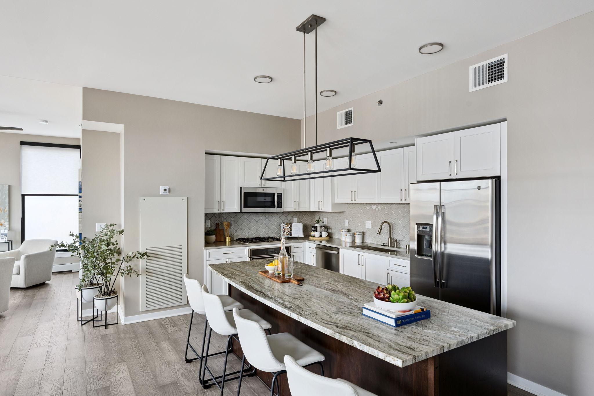 1240 S 2nd Street Unit: 906