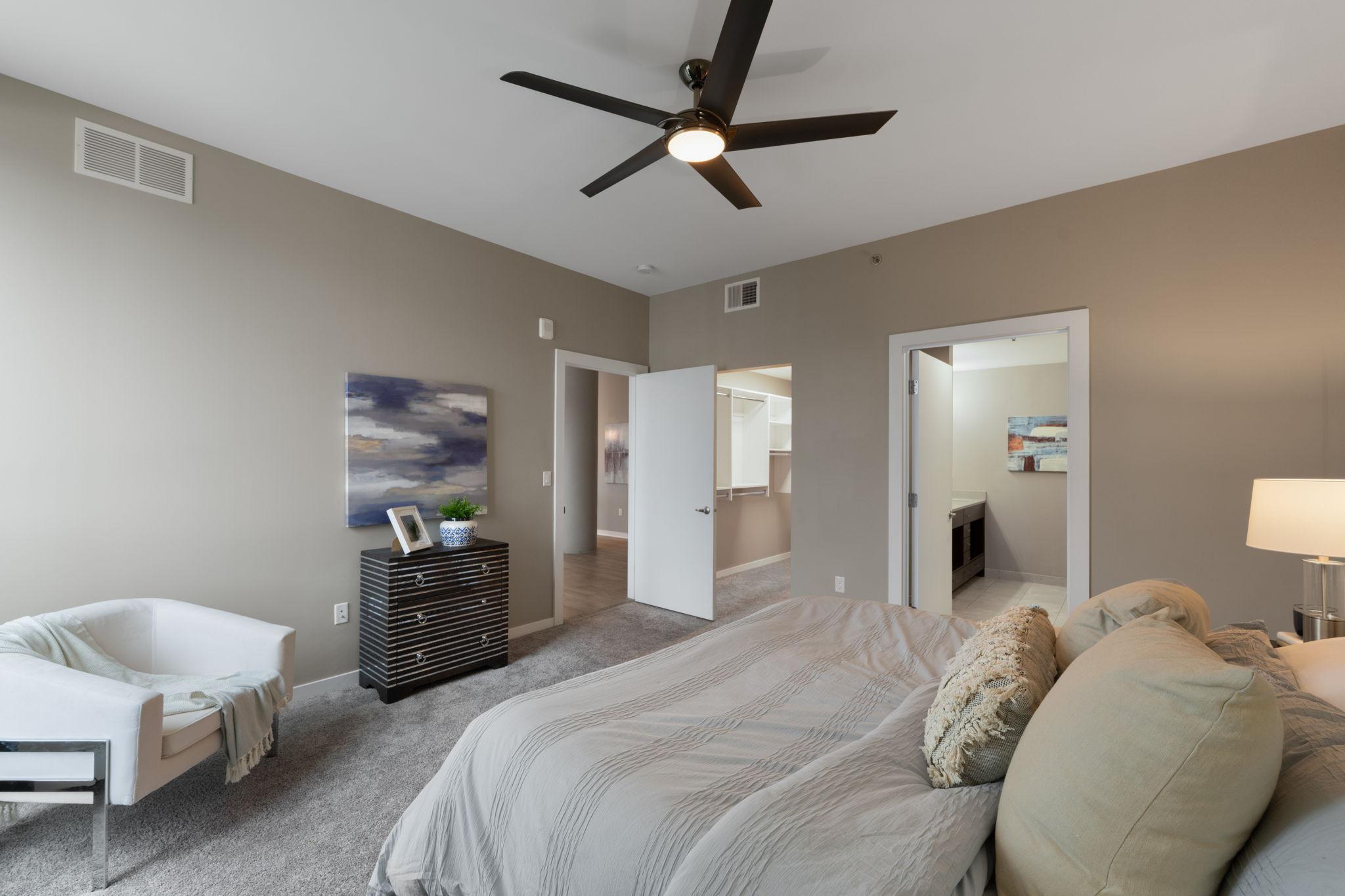 1240 S 2nd Street Unit: 906