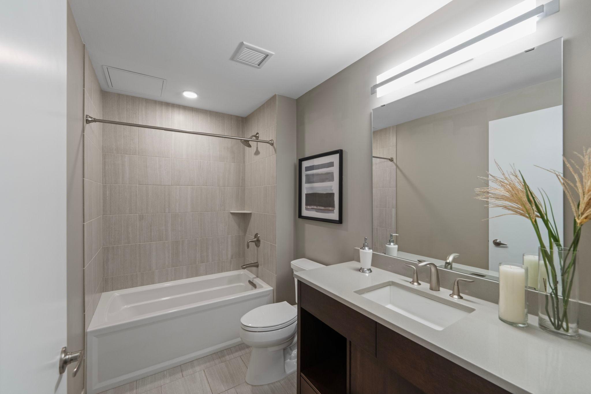 1240 S 2nd Street Unit: 906