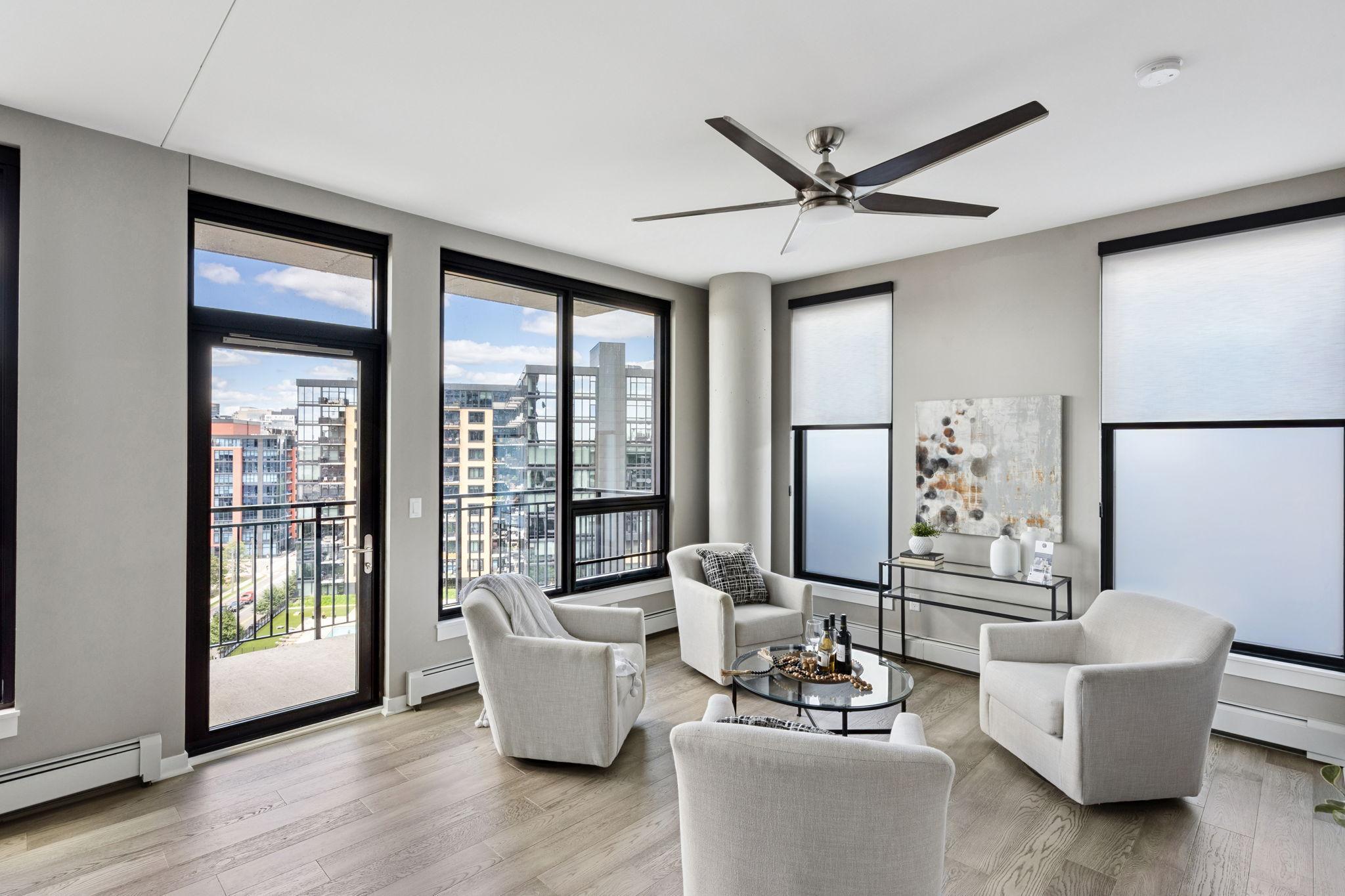 1240 S 2nd Street Unit: 906