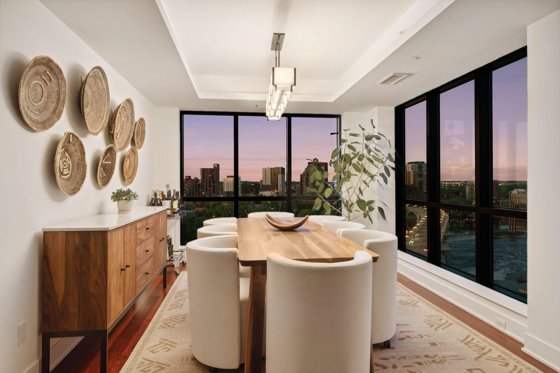 100 3rd Avenue S Unit: 1401