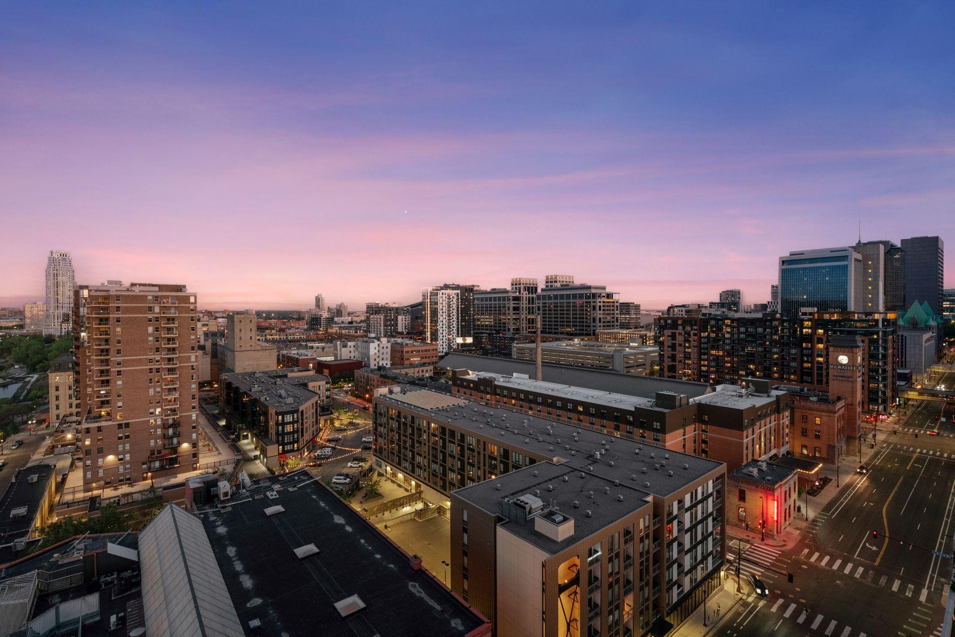 100 3rd Avenue S Unit: 1401