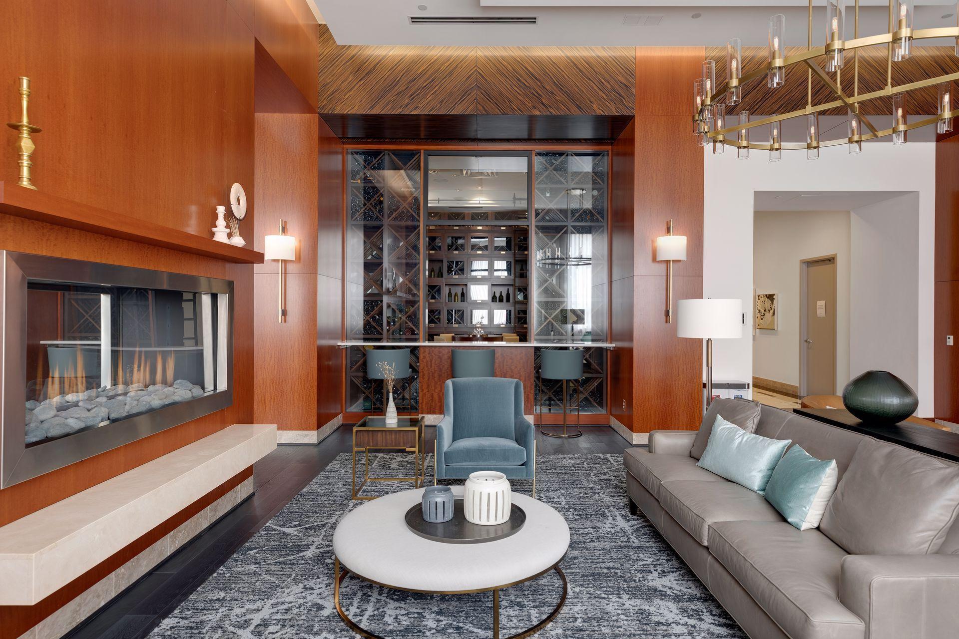 100 3rd Avenue S Unit: 1401
