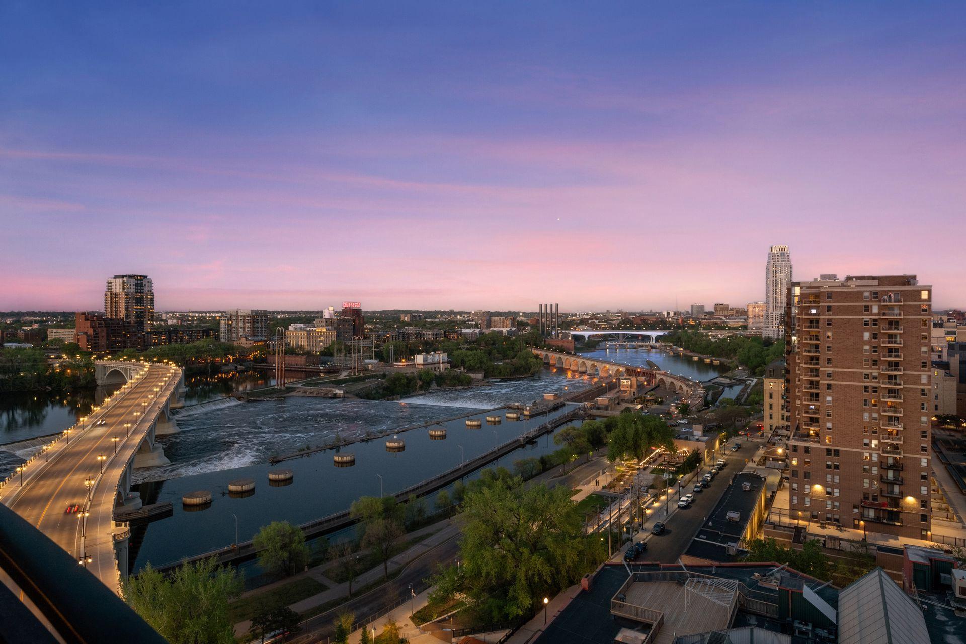 100 3rd Avenue S Unit: 1401