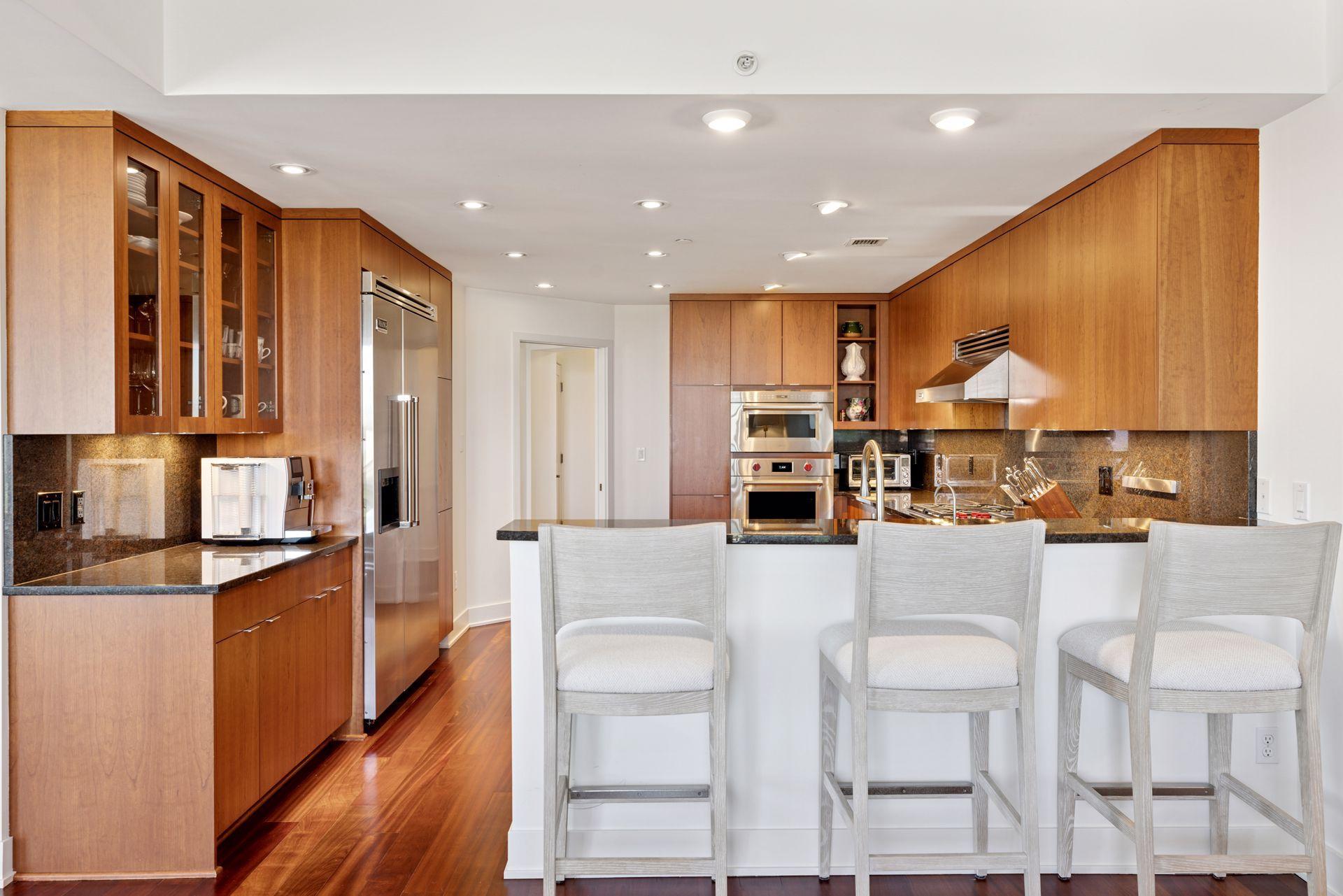 100 3rd Avenue S Unit: 1401