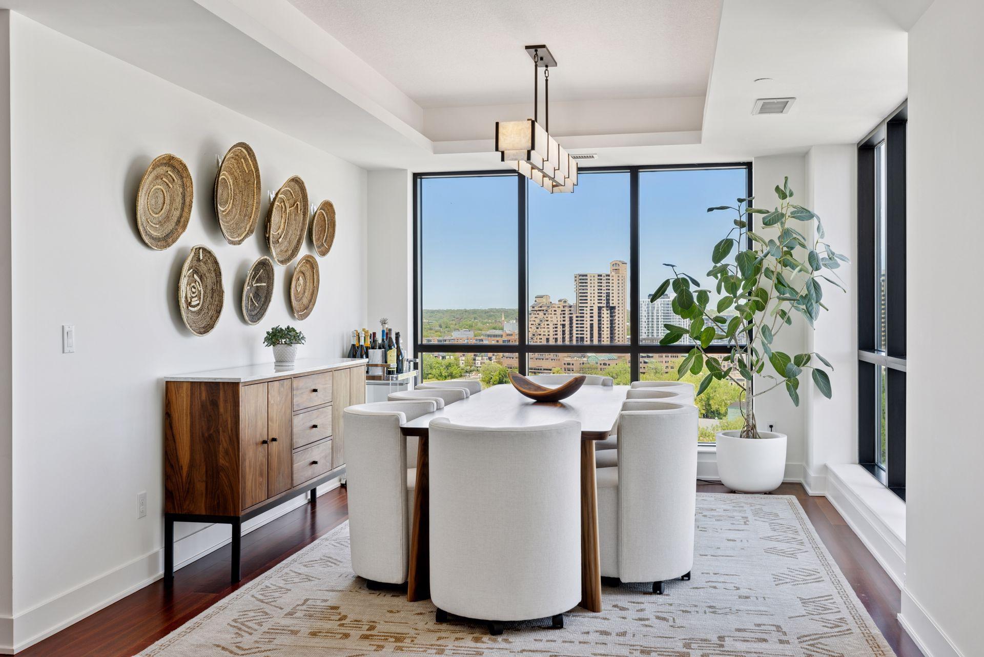 100 3rd Avenue S Unit: 1401