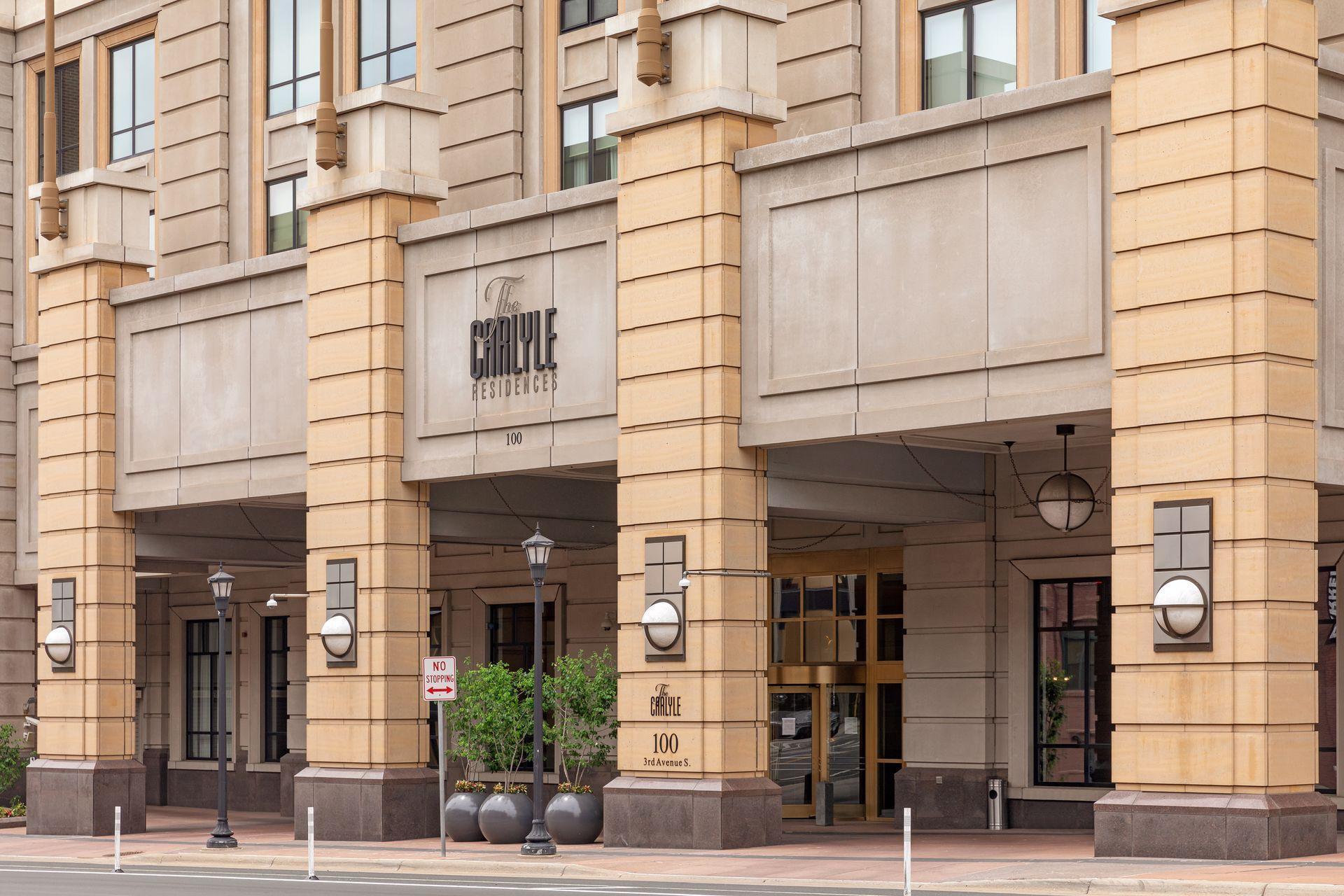 100 3rd Avenue S Unit: 1401