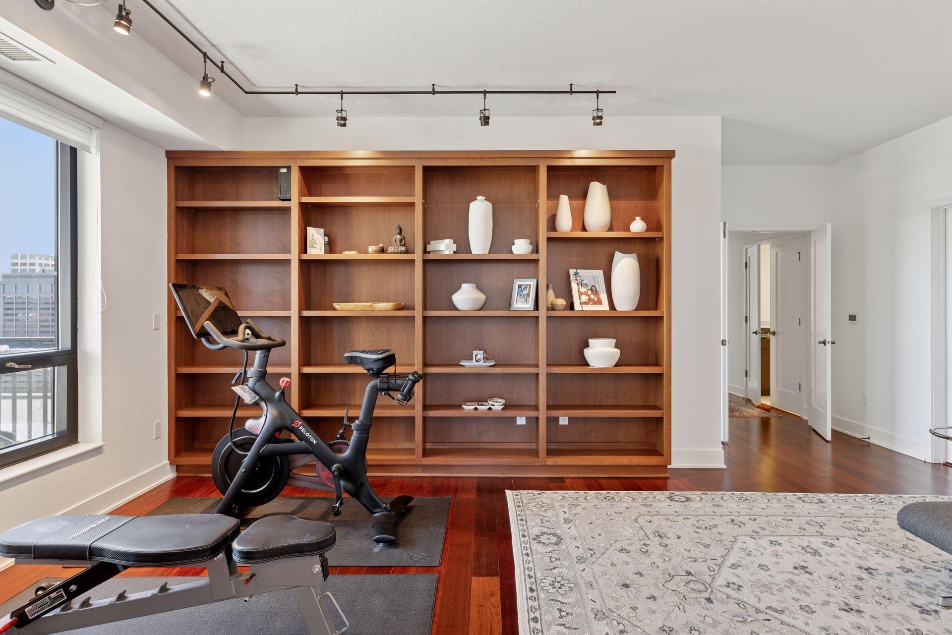 100 3rd Avenue S Unit: 1401