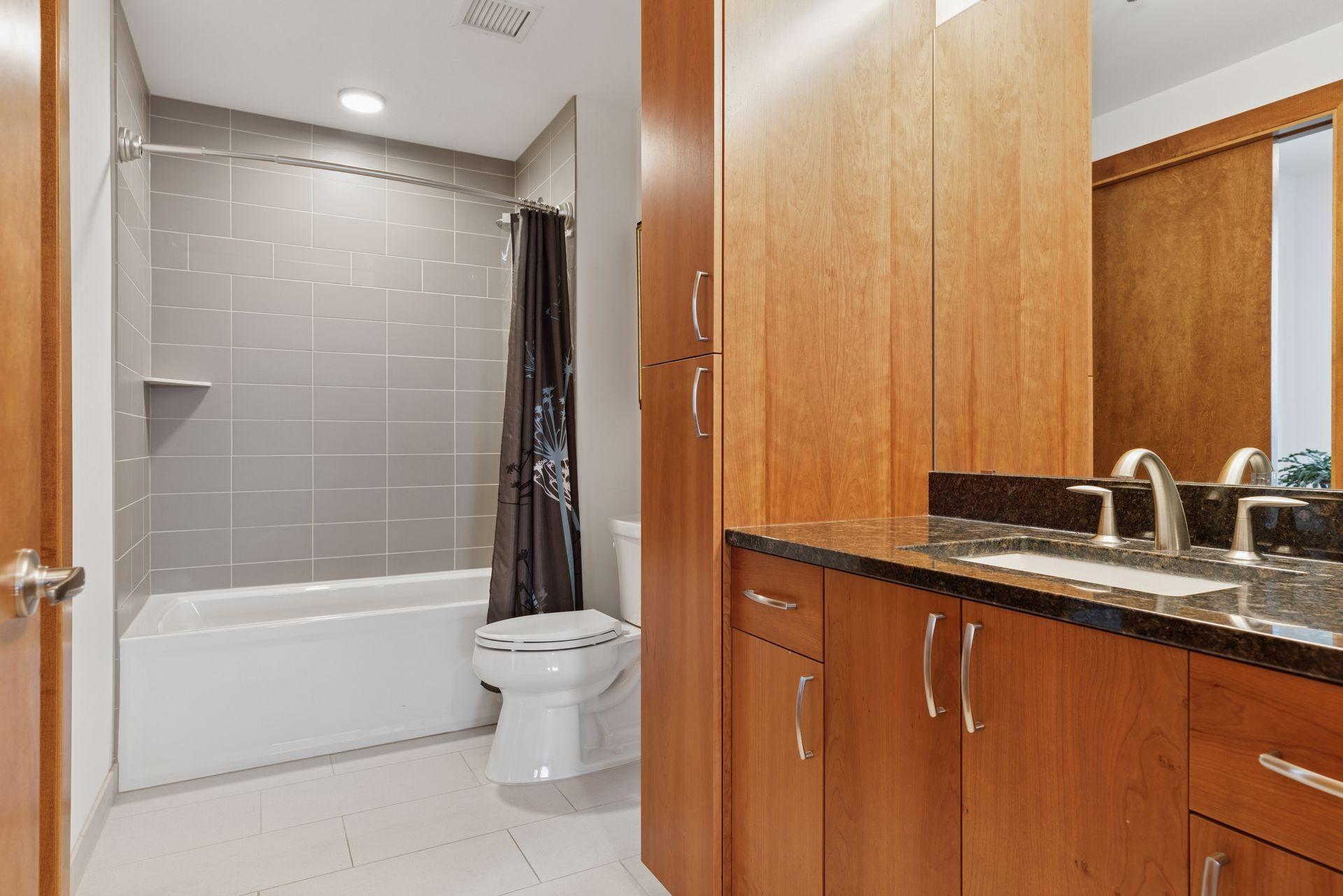 1240 S 2nd Street Unit: 1121